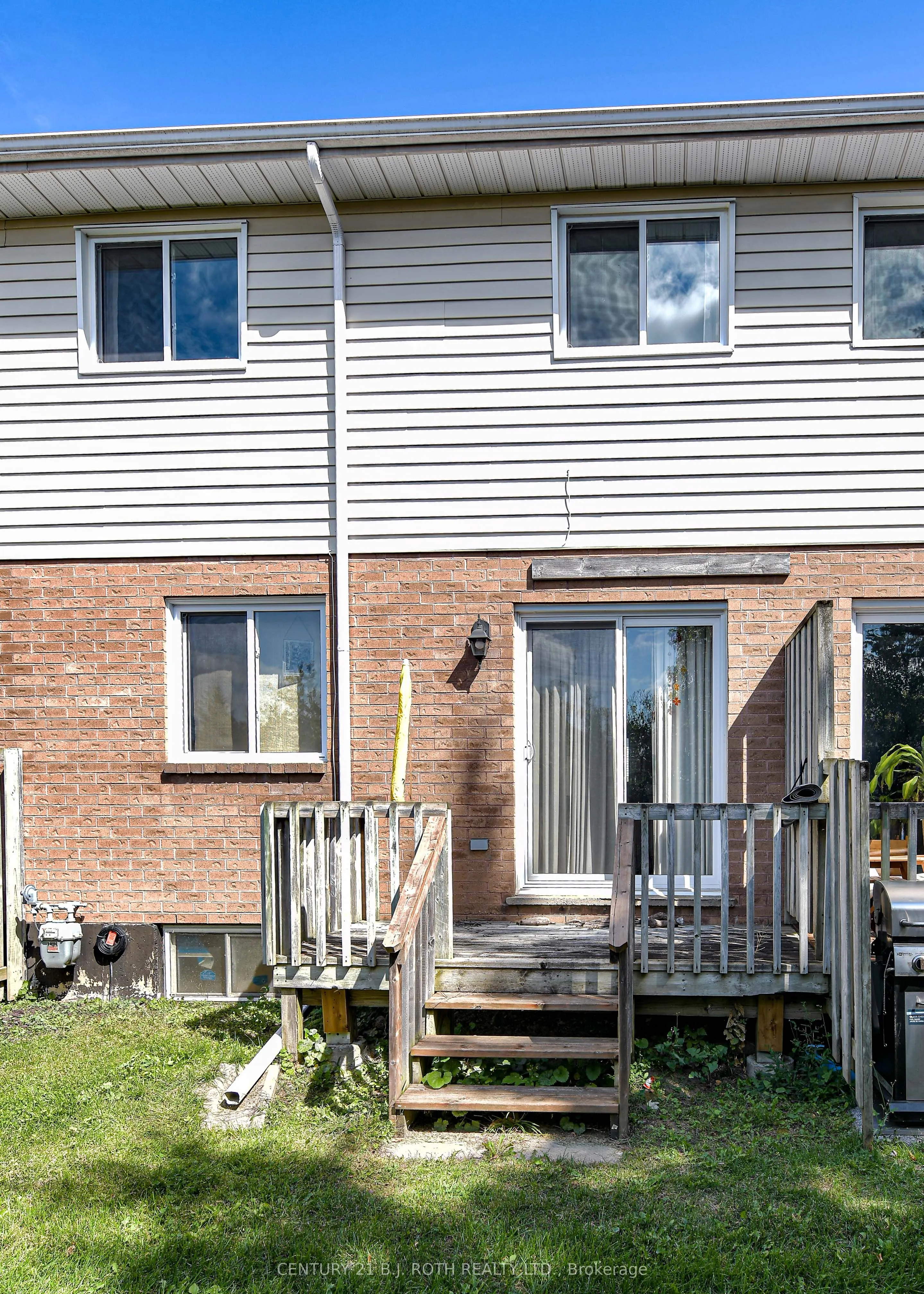 25 South Street, #106