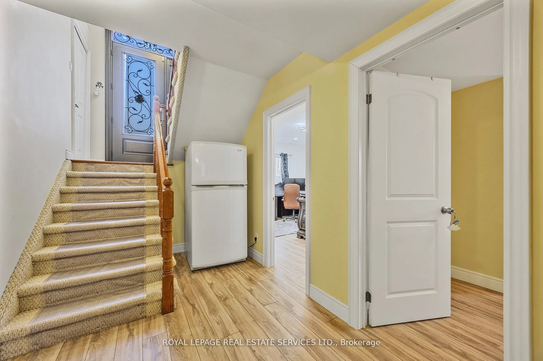 96 46th Street N