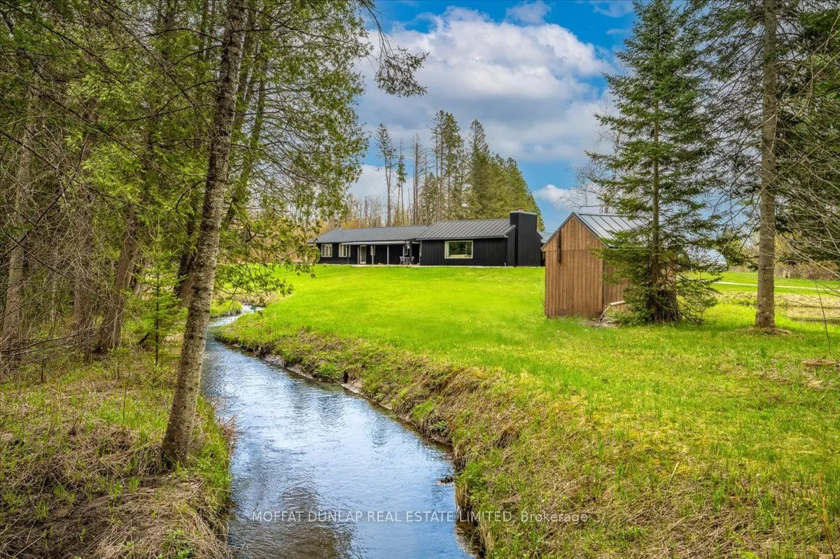 1076 Beaver Lane