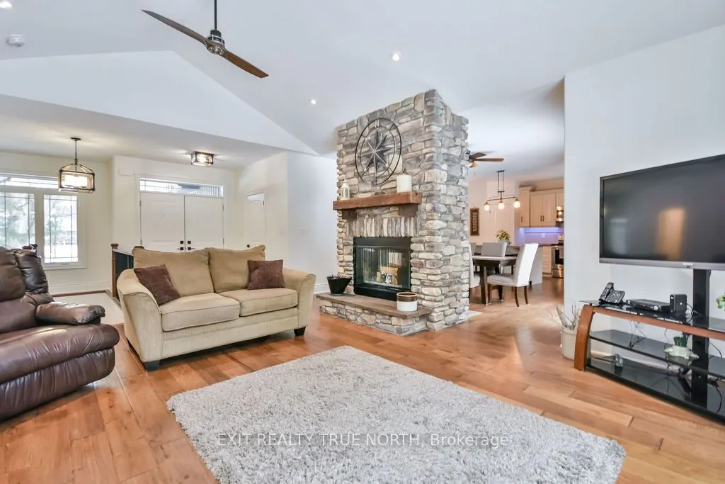 22 Marni Lane
