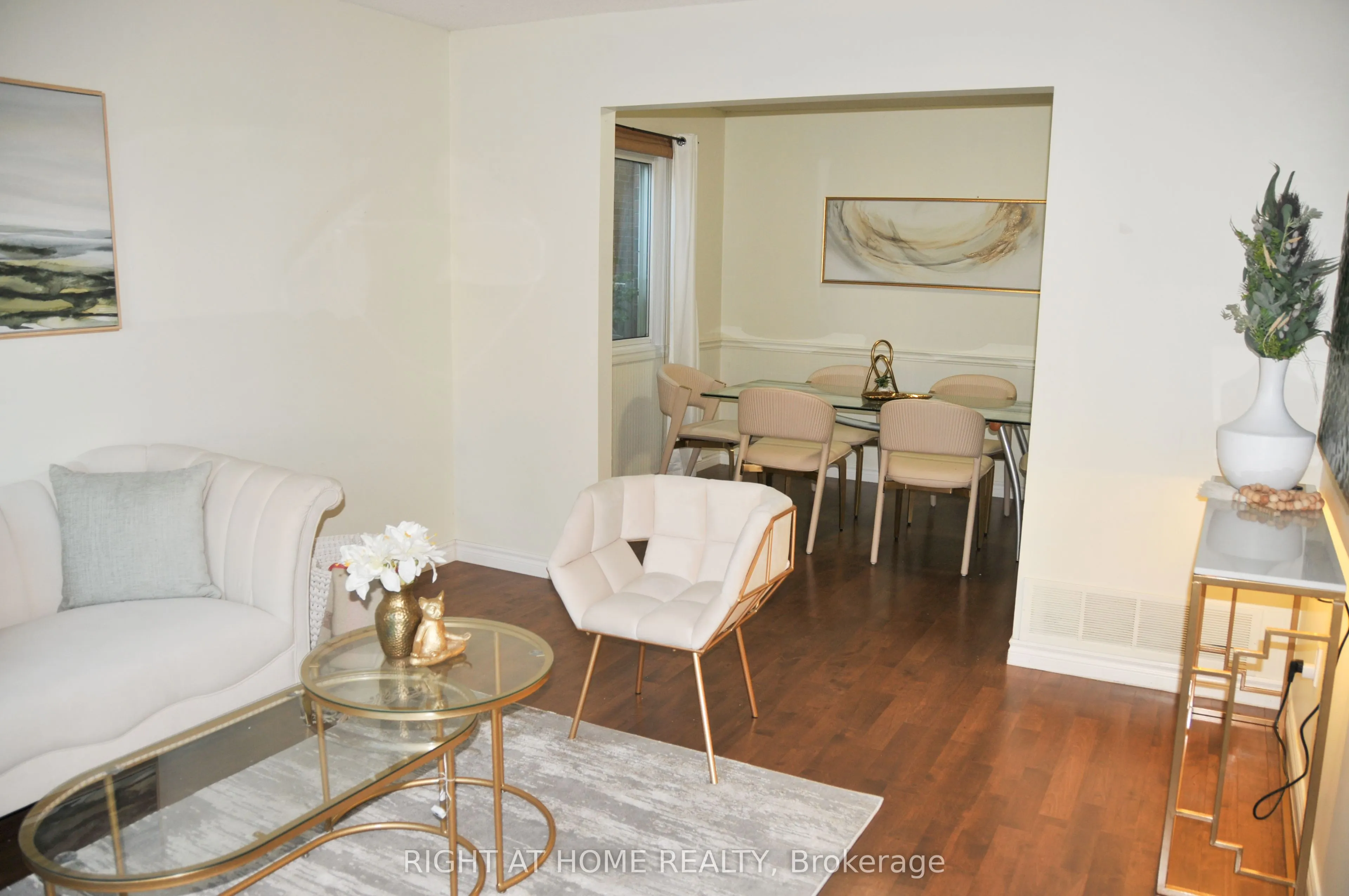 29 Herrell Avenue