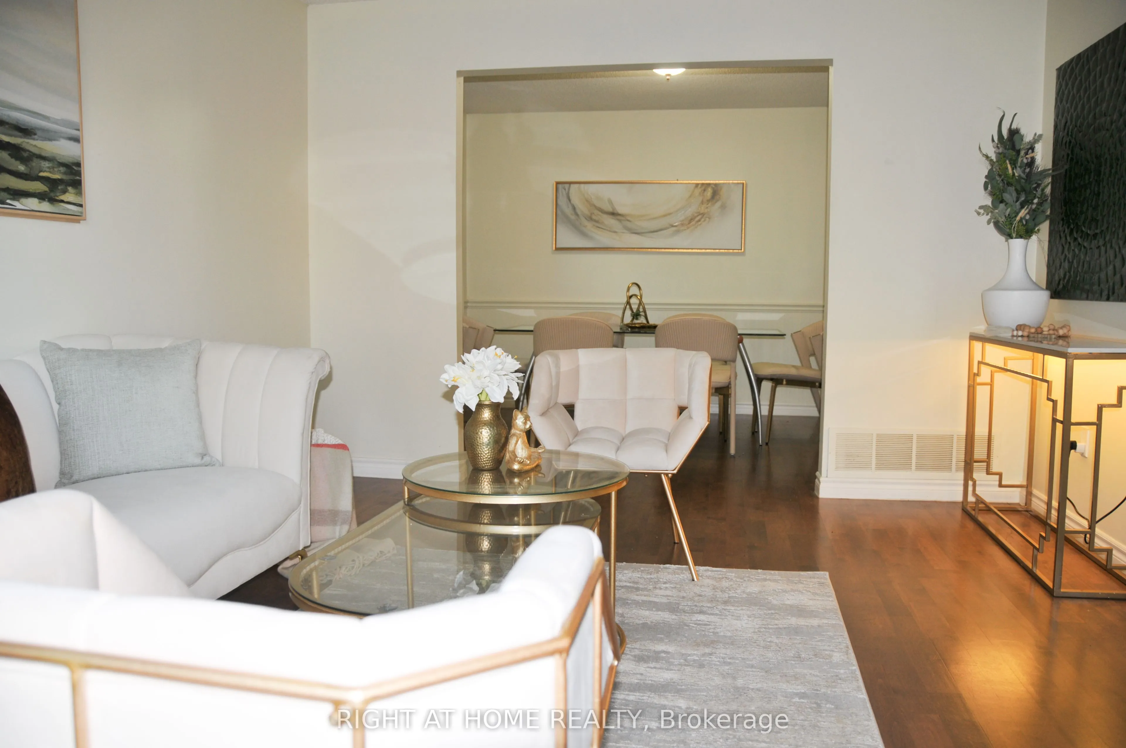 29 Herrell Avenue