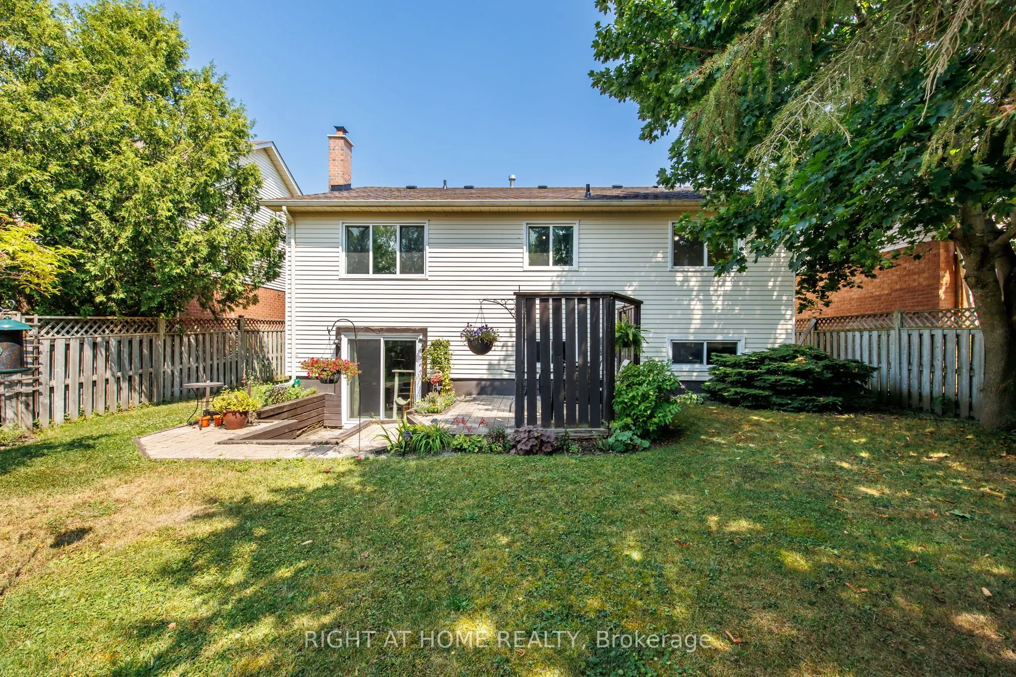29 Herrell Avenue
