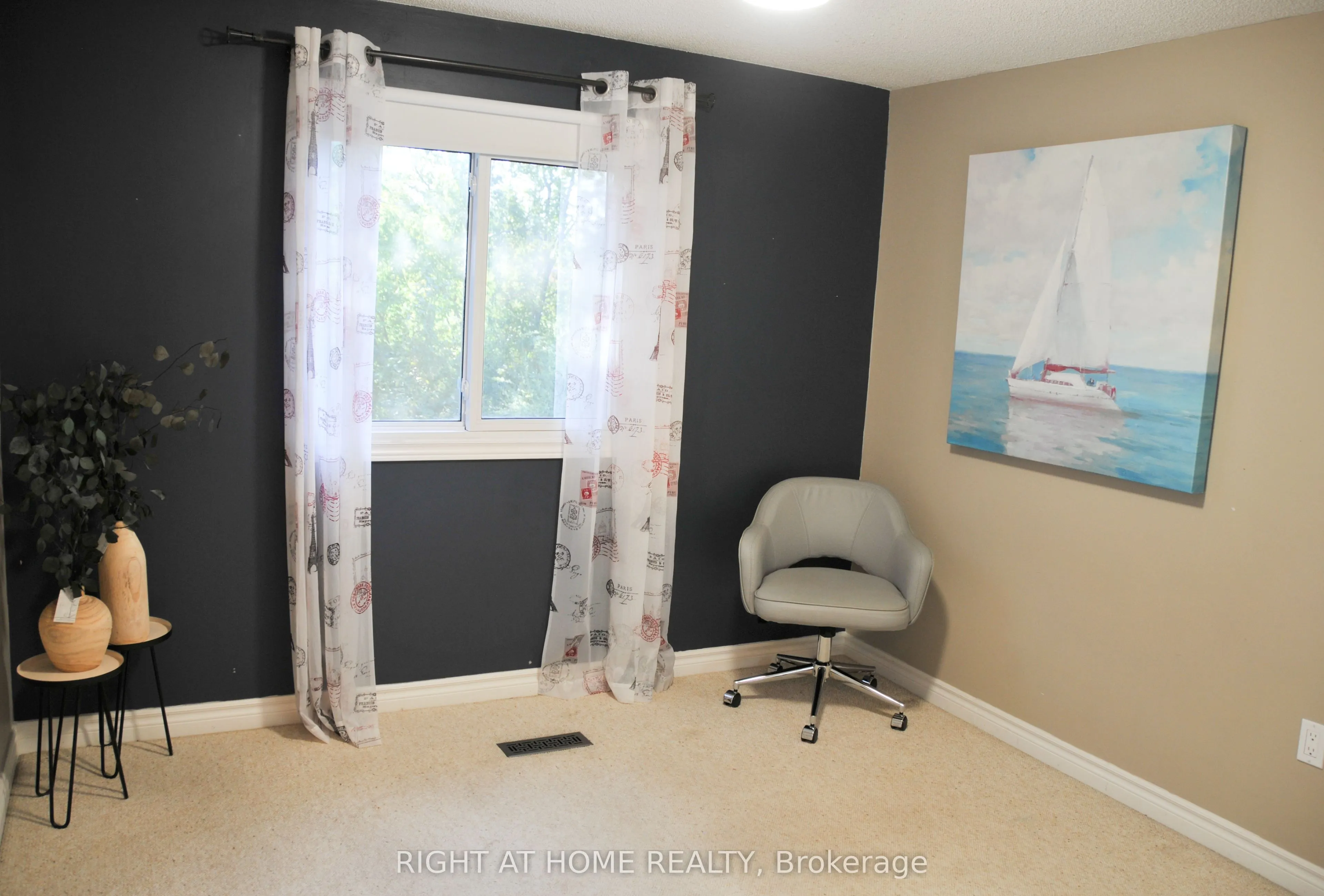 29 Herrell Avenue