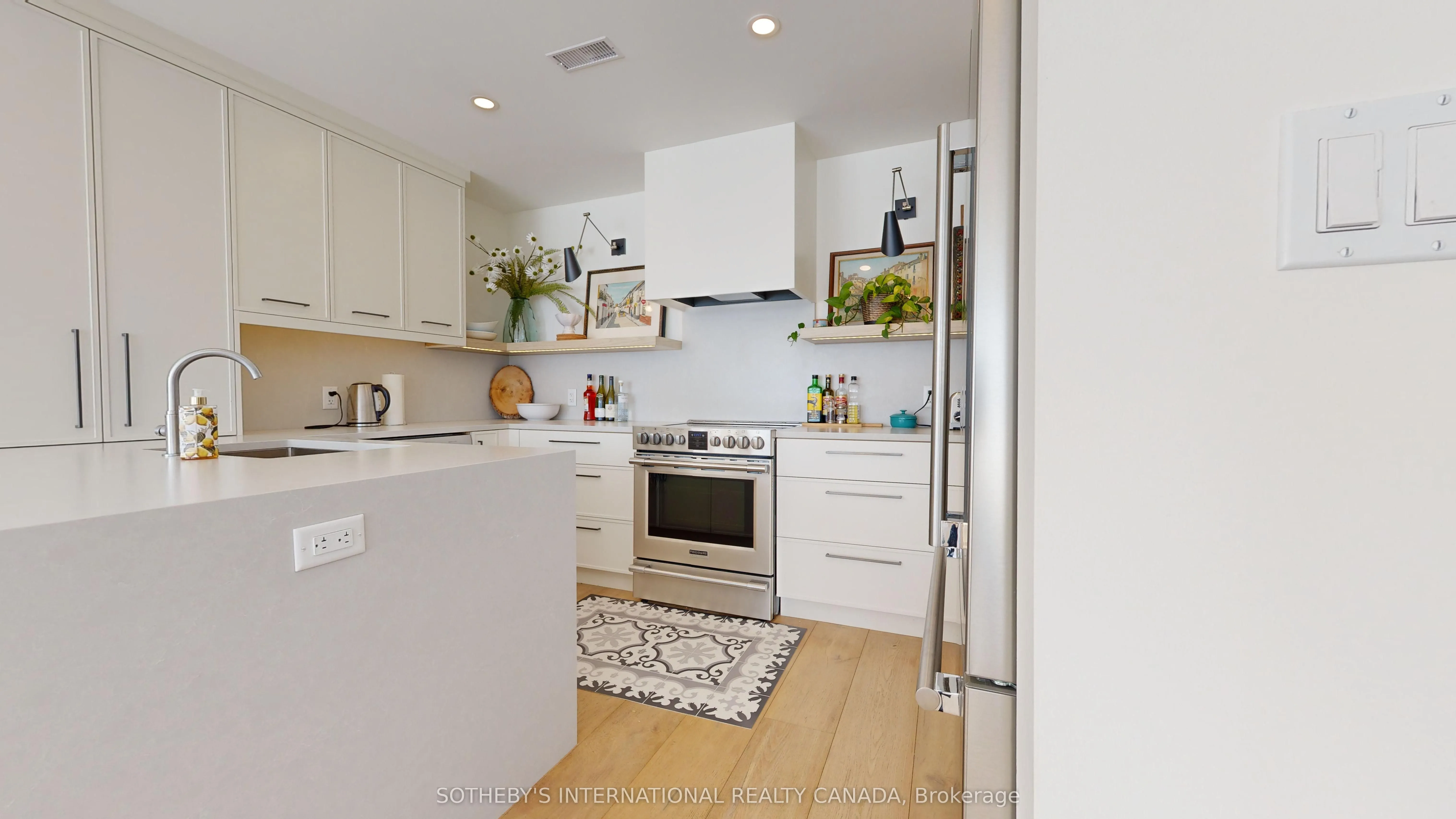 540 Mariners Way, #540