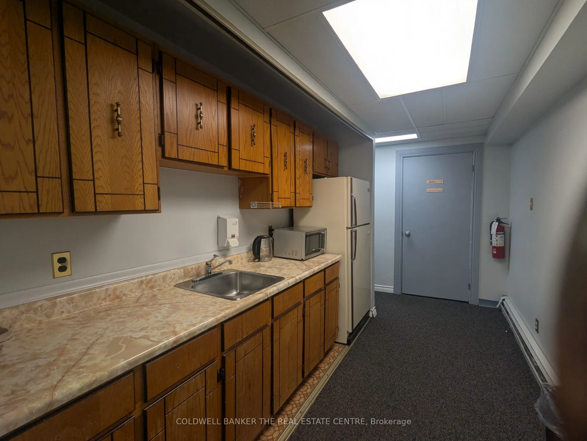 284 Dunlop Street W, #Upper - D
