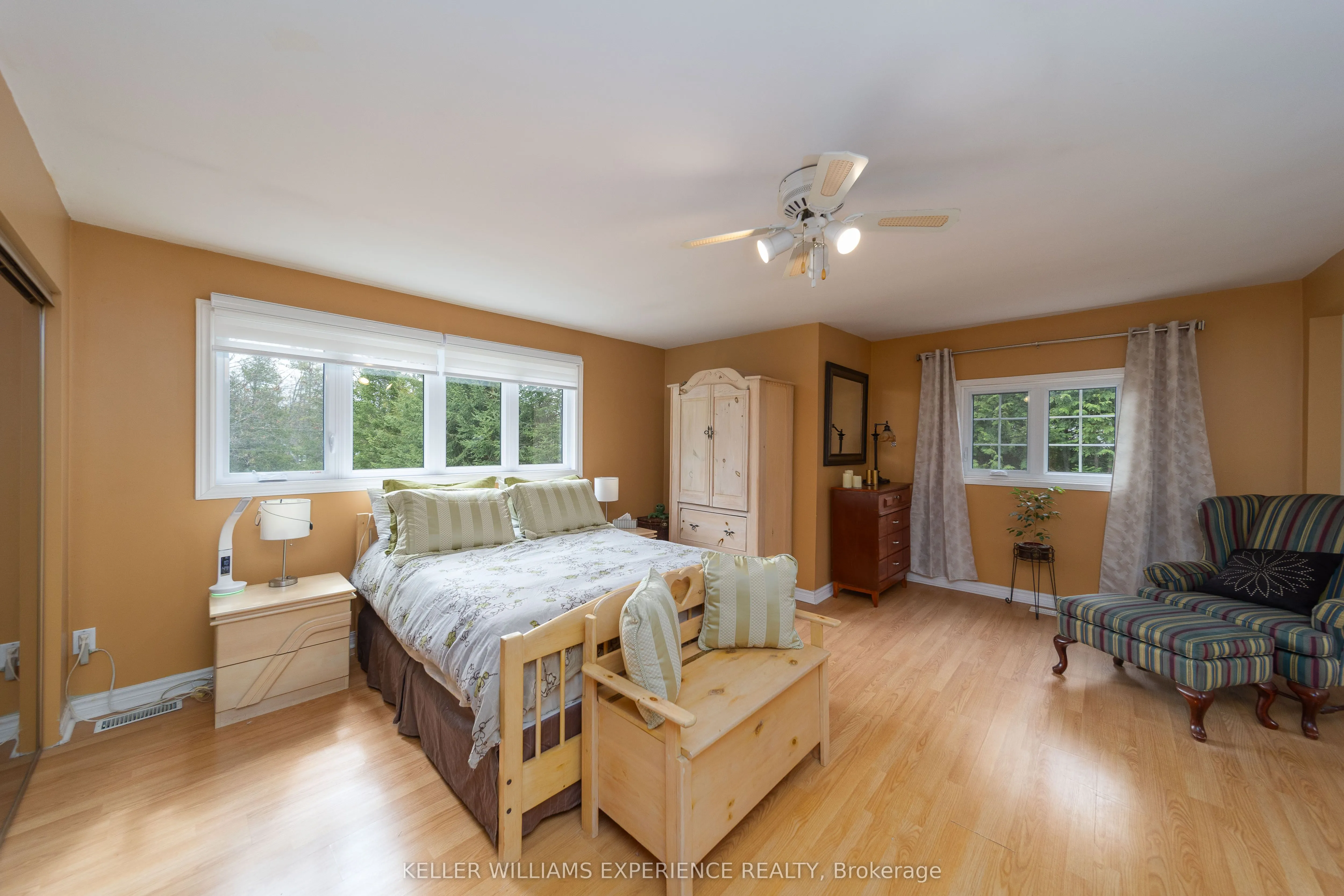 1936 PENINSULA POINT Road