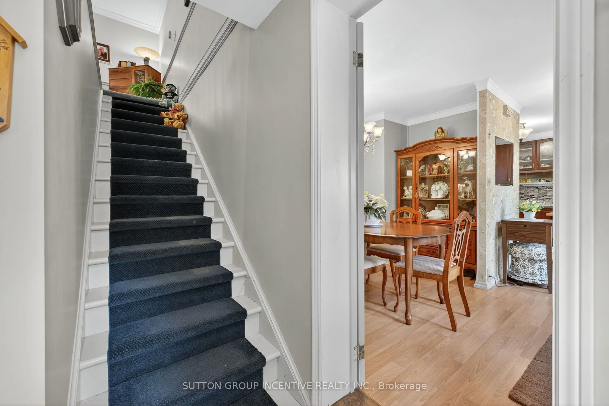218 Crawford Street
