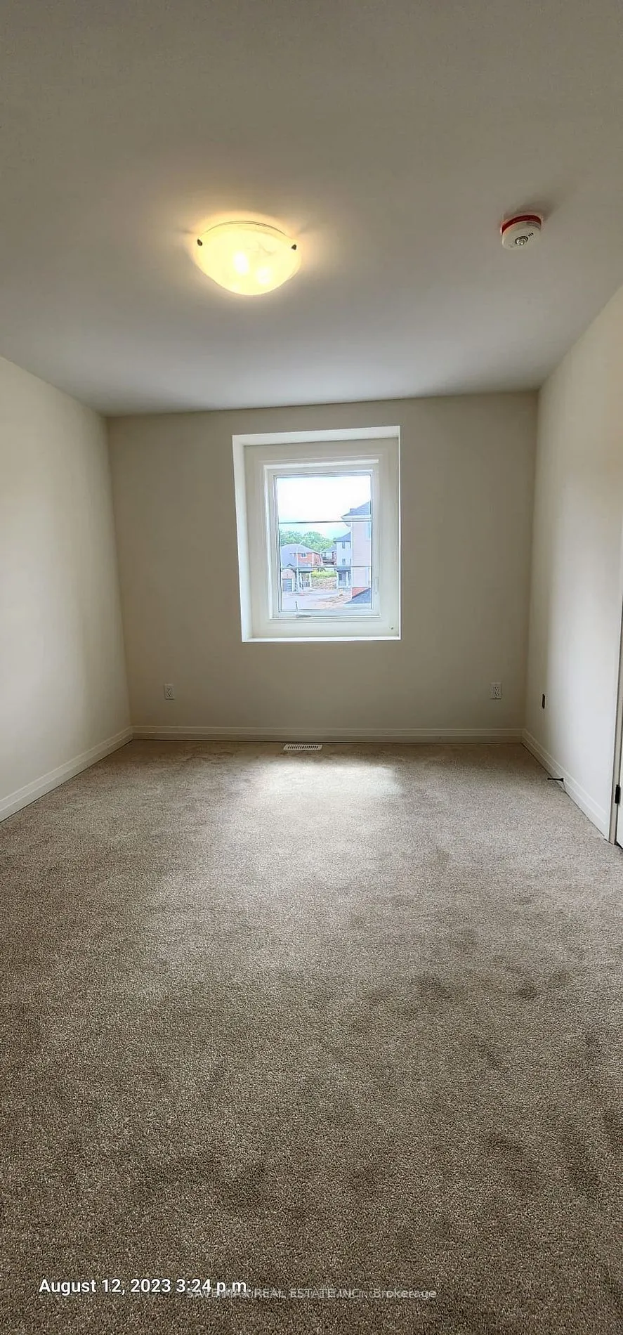 44 Lahey Crescent