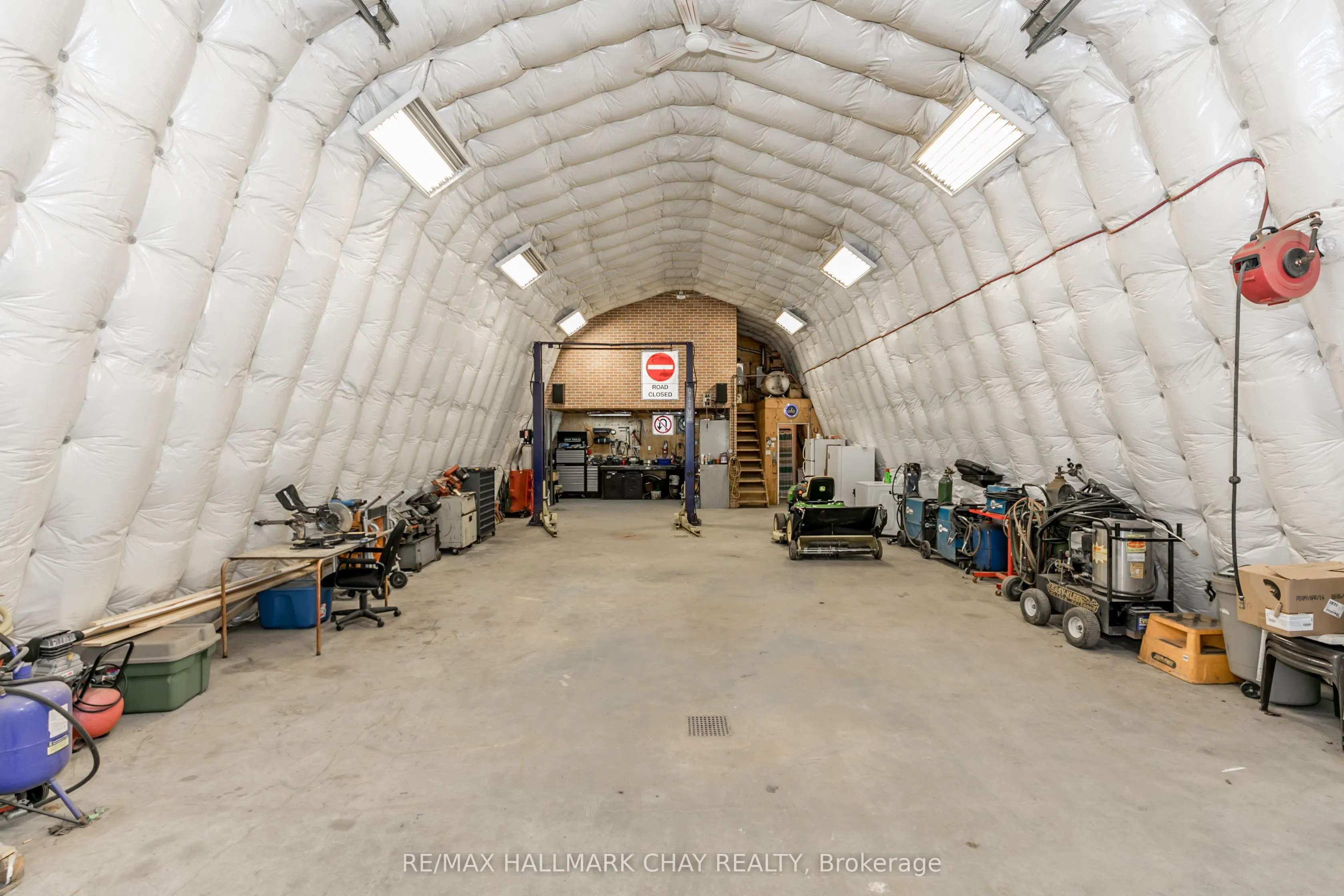 3524 Penetanguishene Road