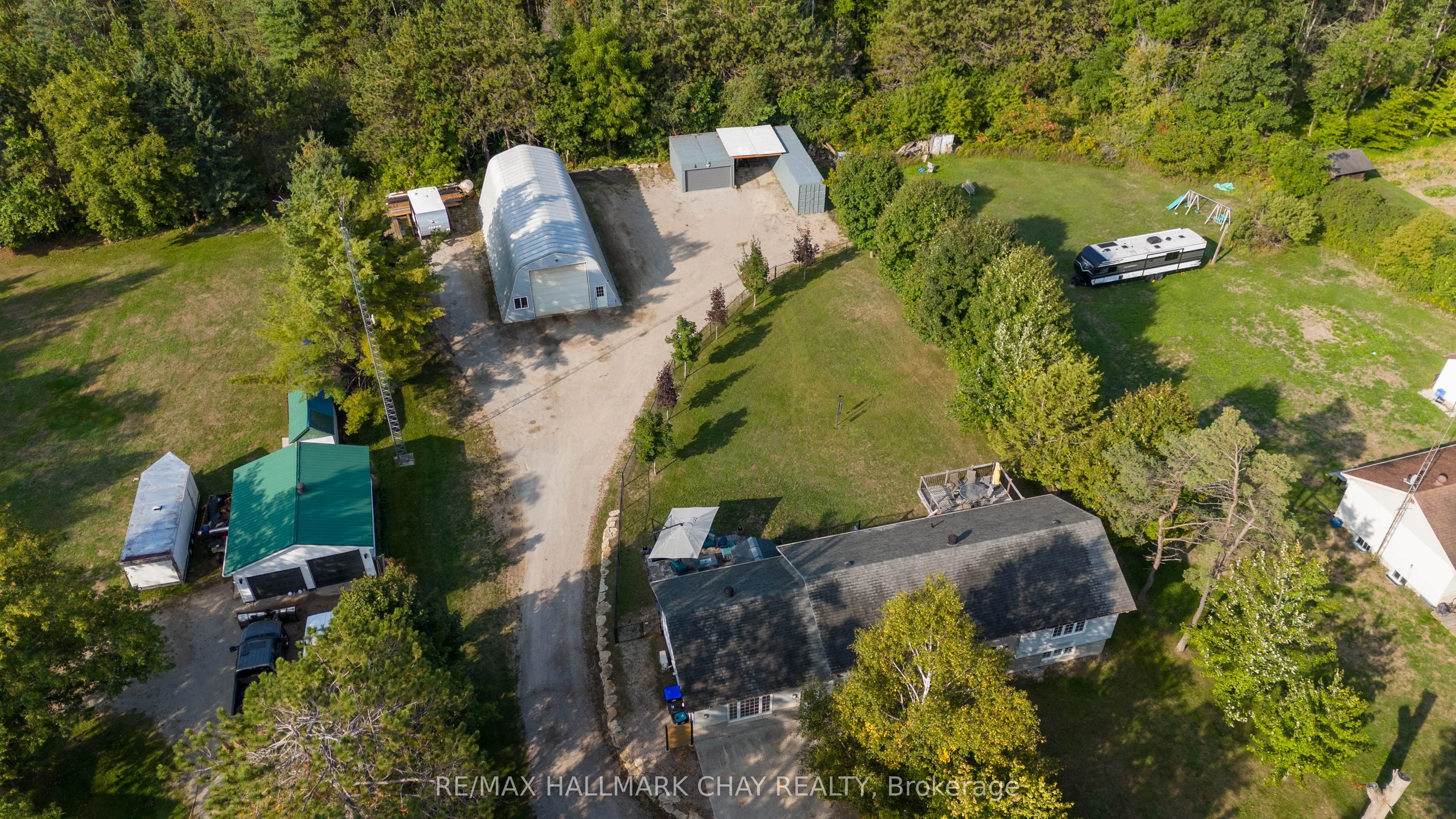 3524 Penetanguishene Road