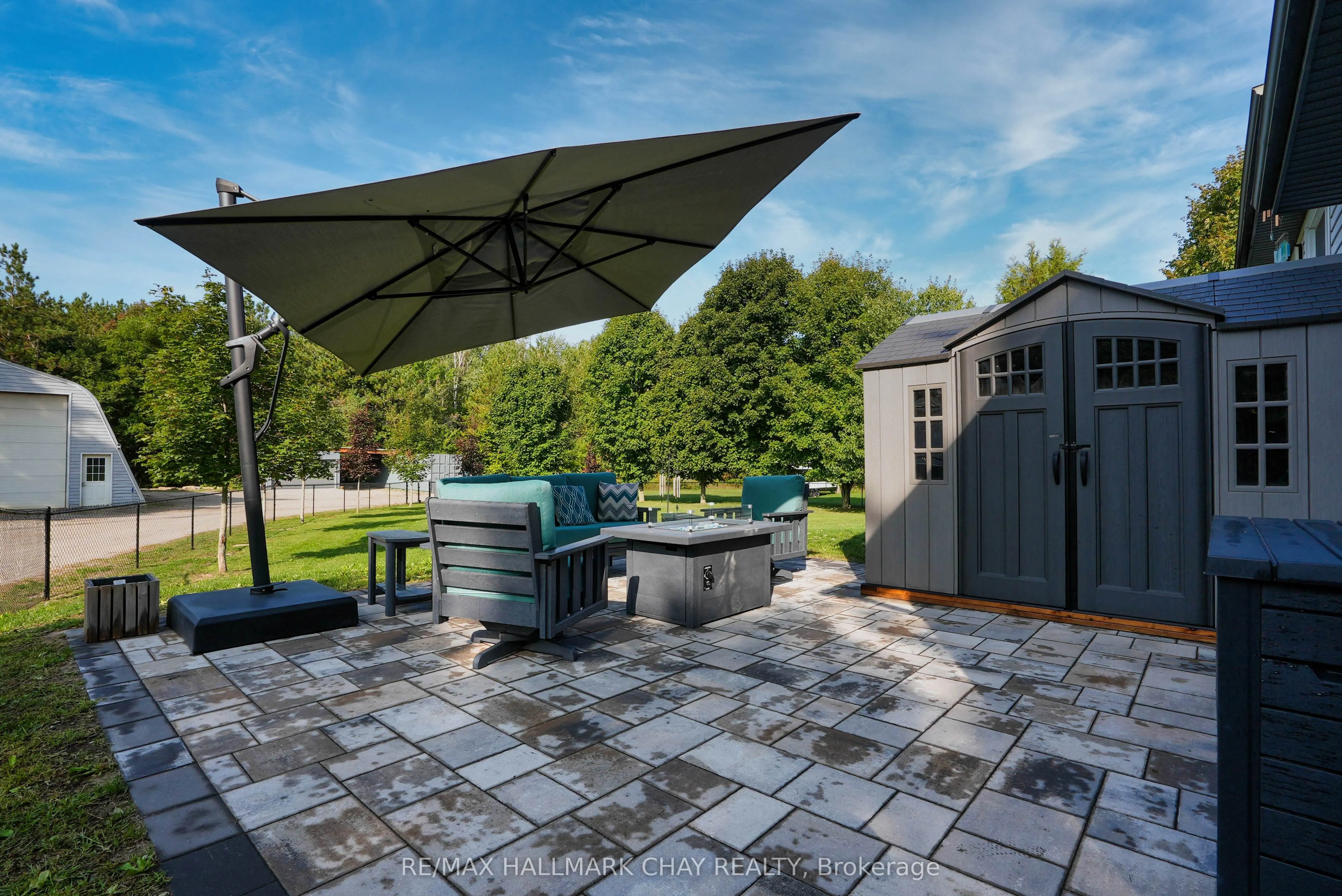 3524 Penetanguishene Road