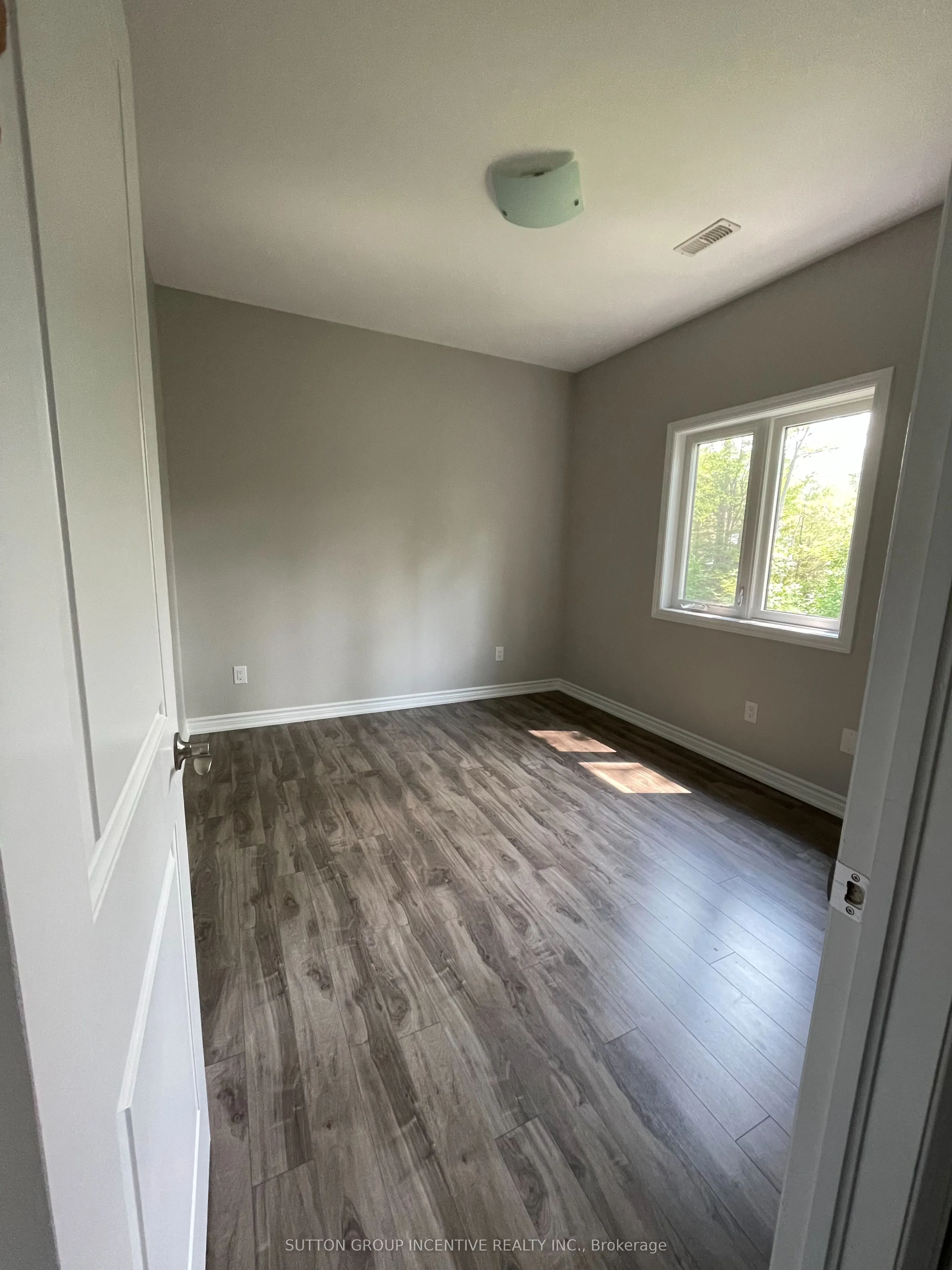 1803A River Road W
