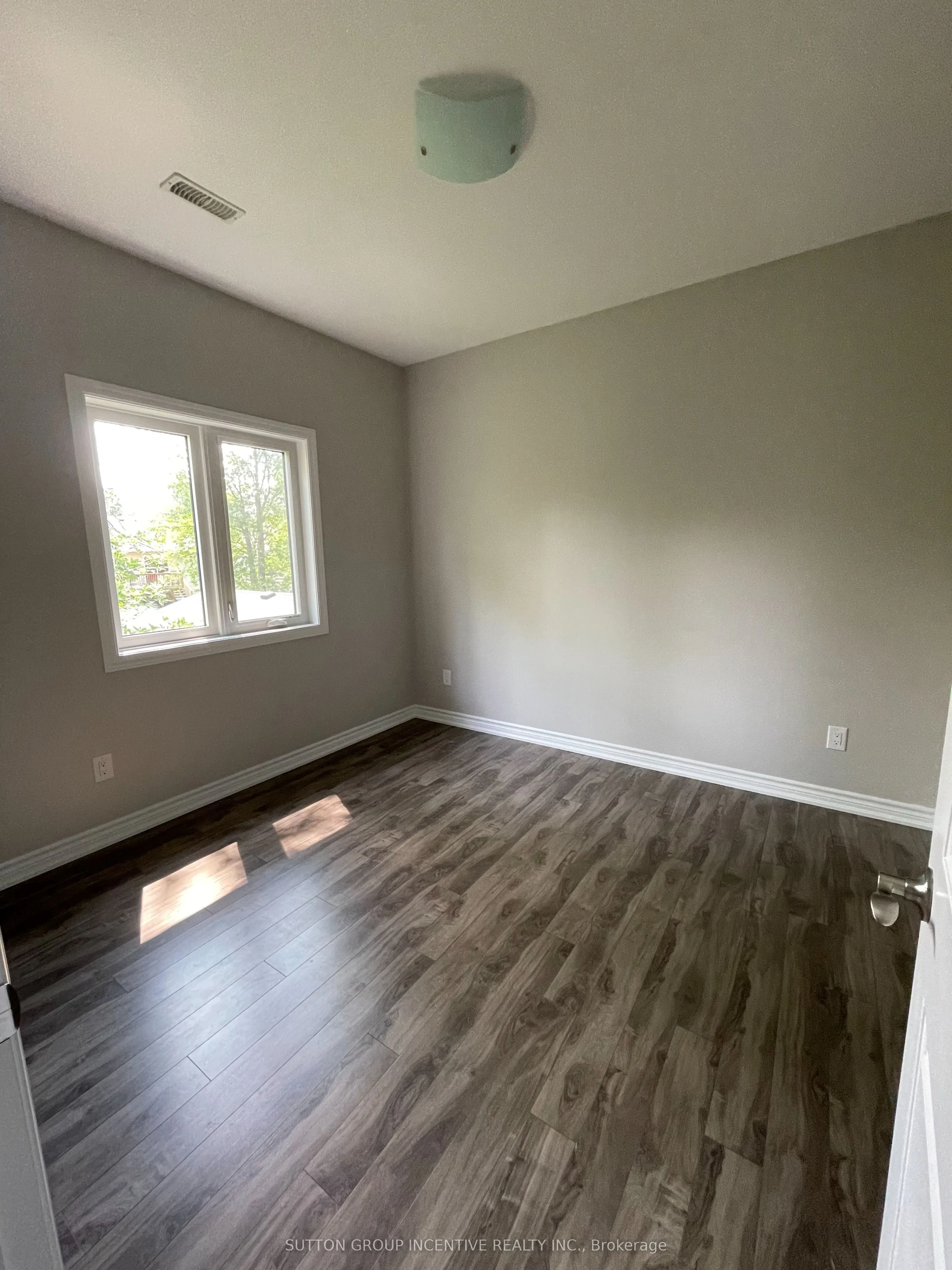 1803A River Road W