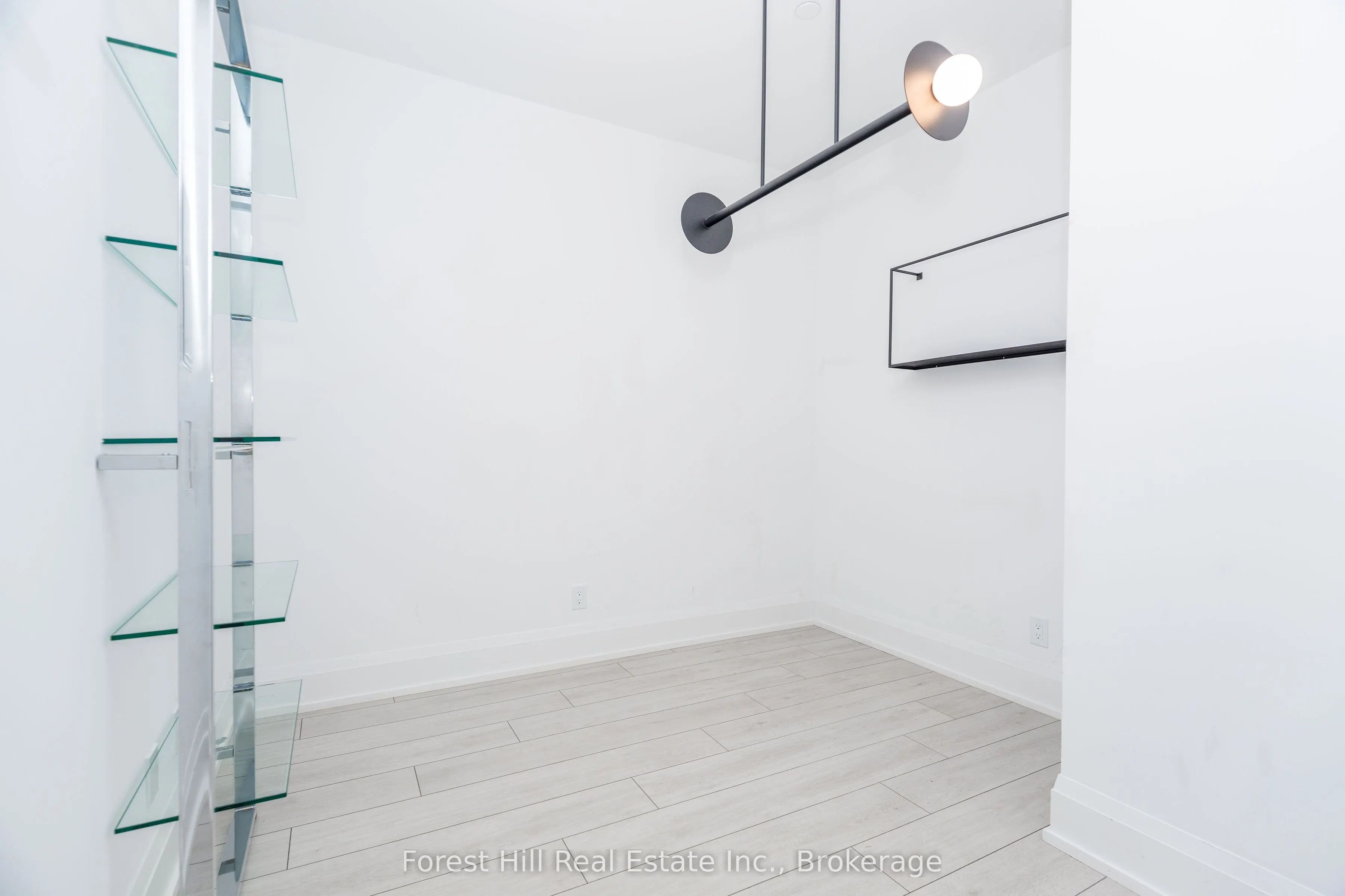 1 Hume Street, #503