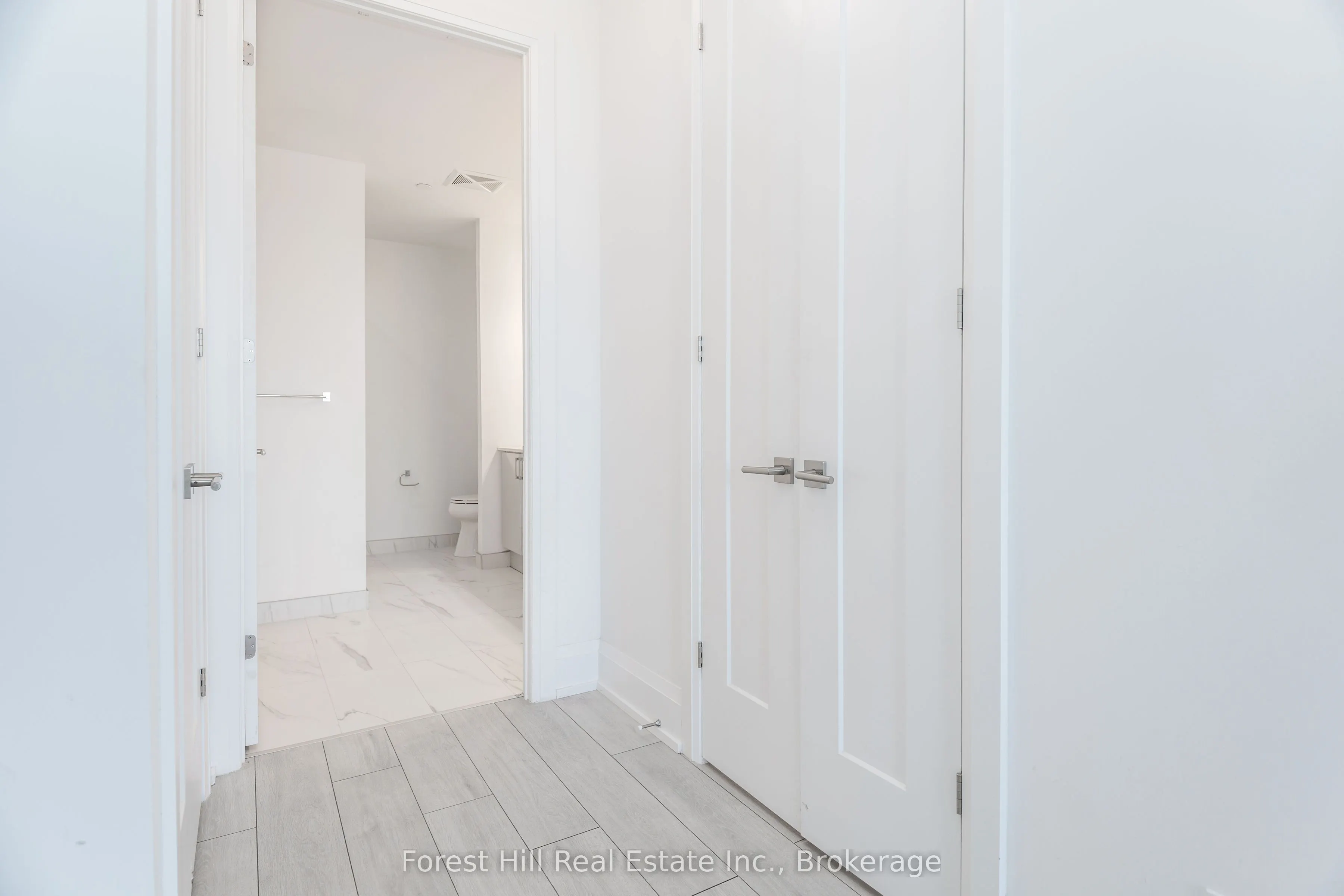 1 Hume Street, #503