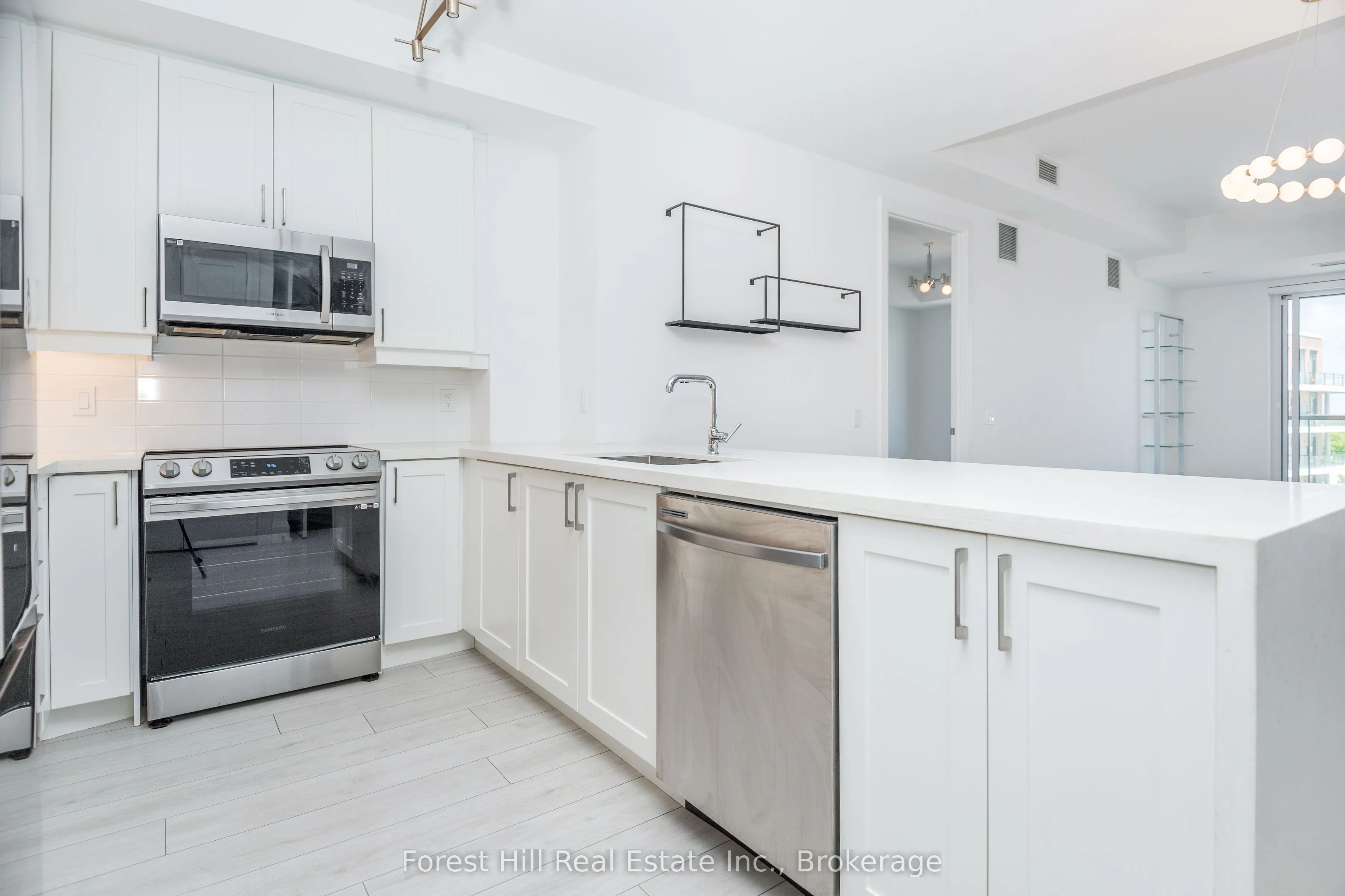 1 Hume Street, #503