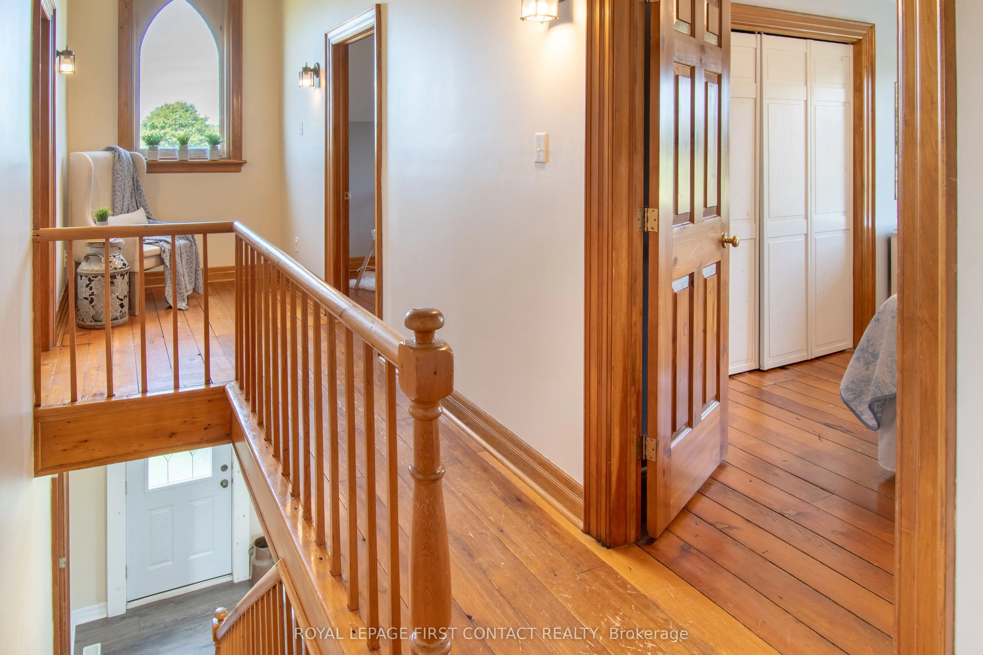 1293 Rainbow Valley Road E
