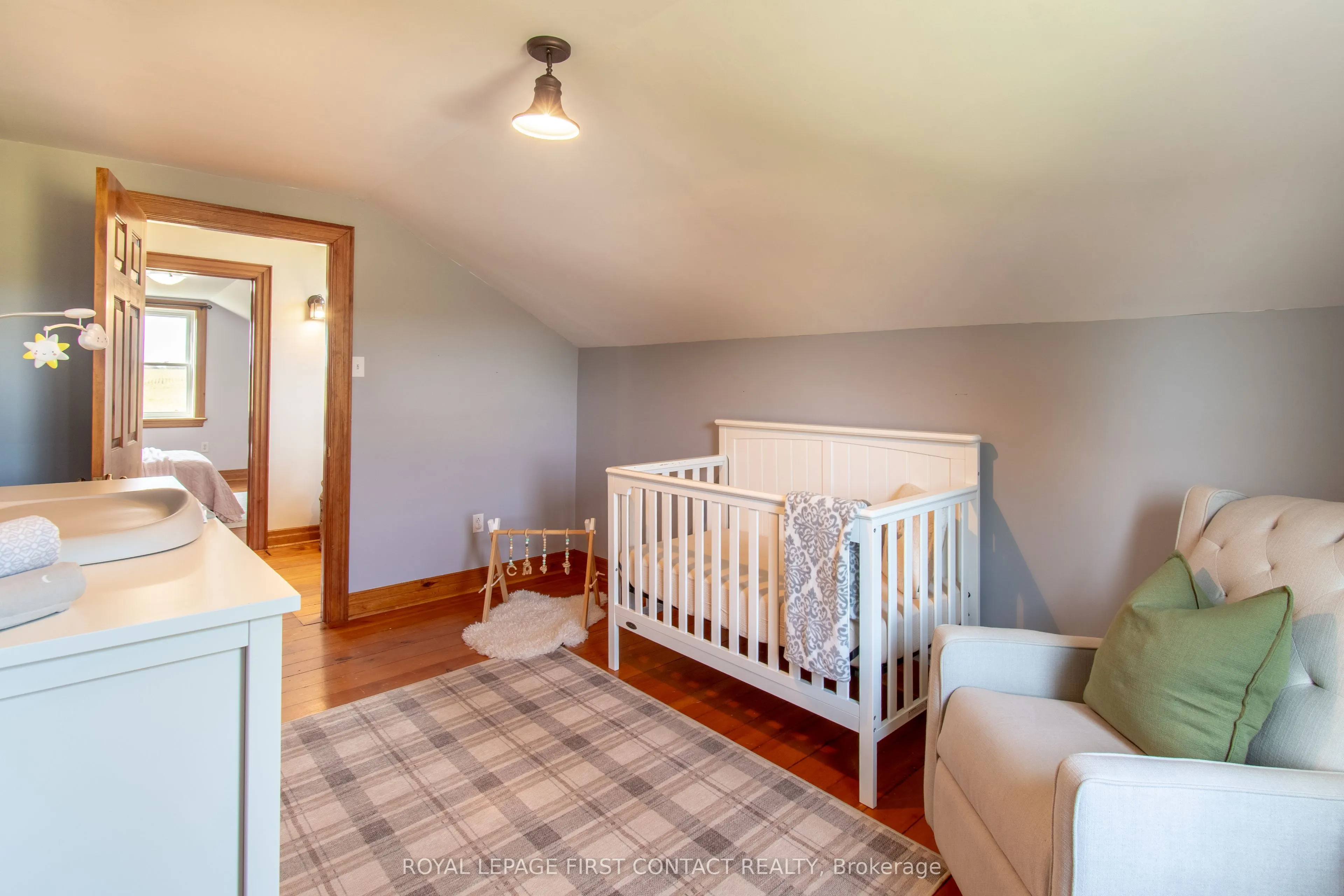 1293 Rainbow Valley Road E
