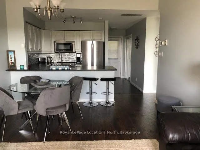 639 Johnston Park Avenue, #4