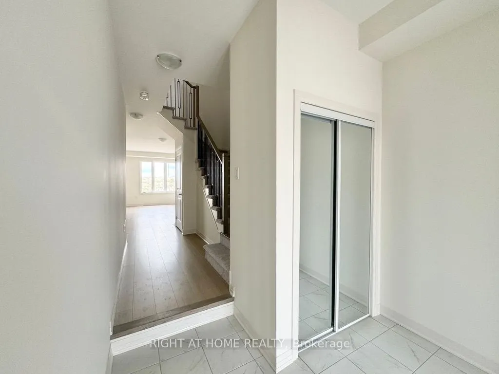 81 Sagewood Avenue