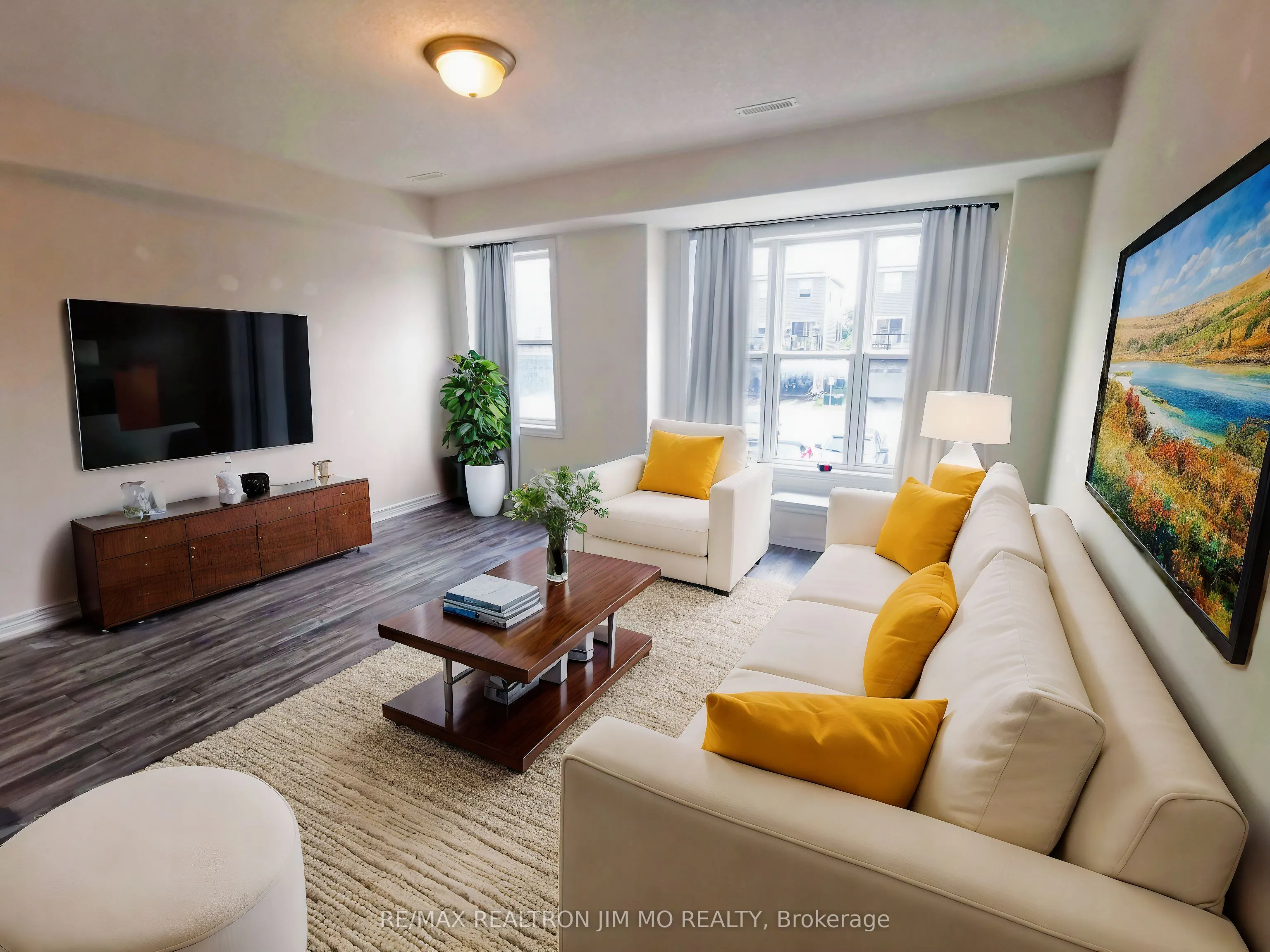 1 Leggott Avenue, #11