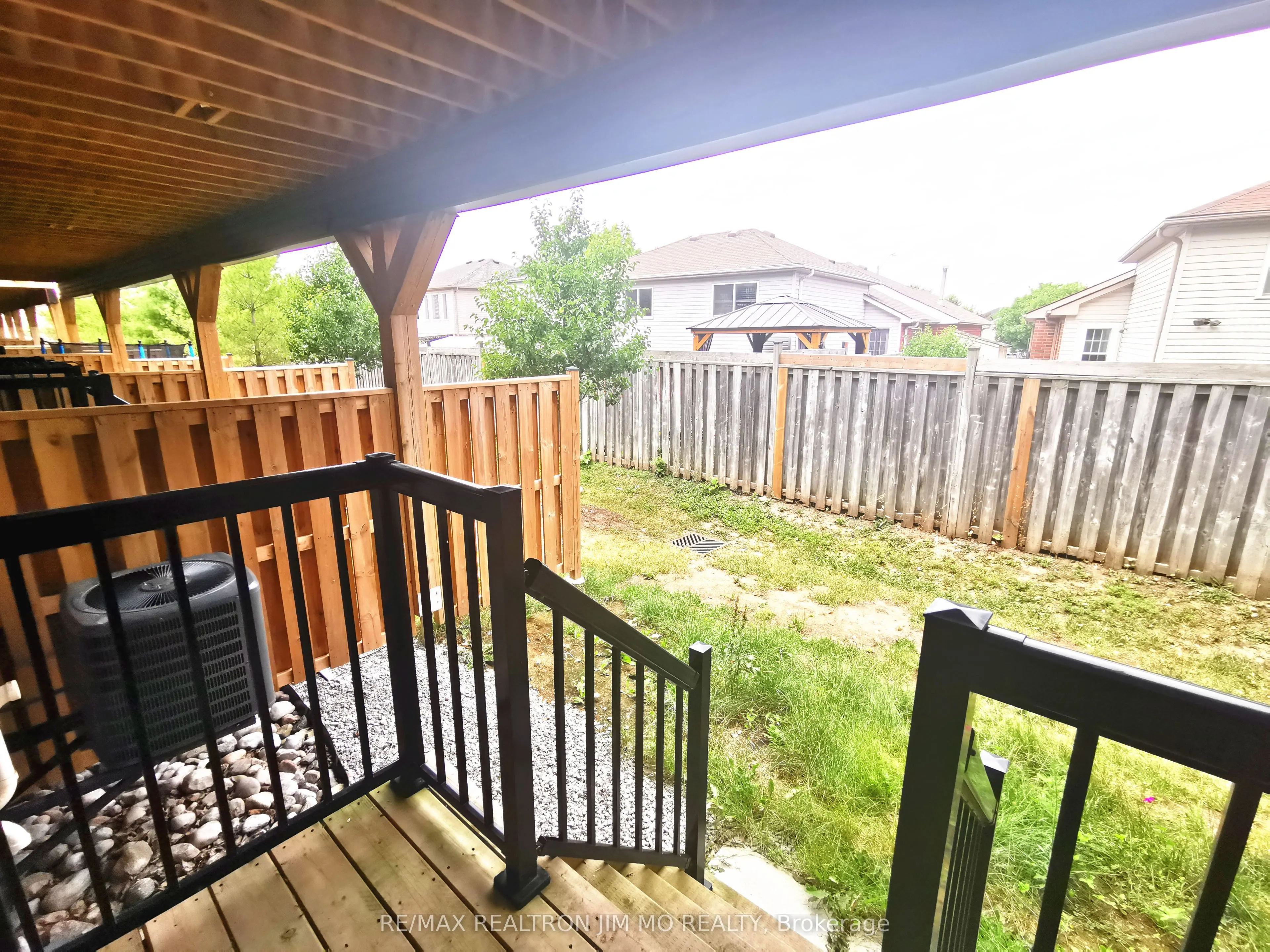 1 Leggott Avenue, #11