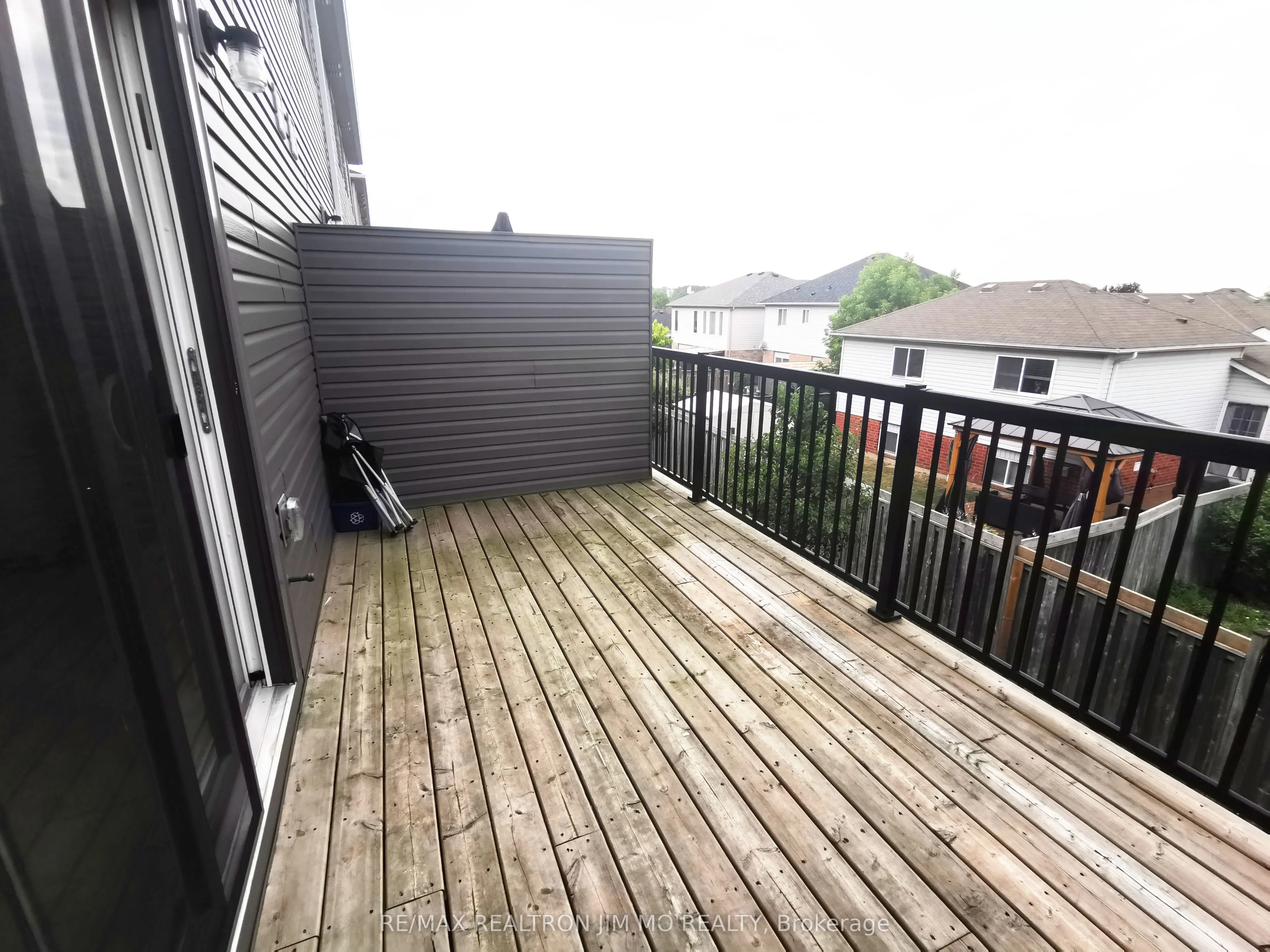 1 Leggott Avenue, #11