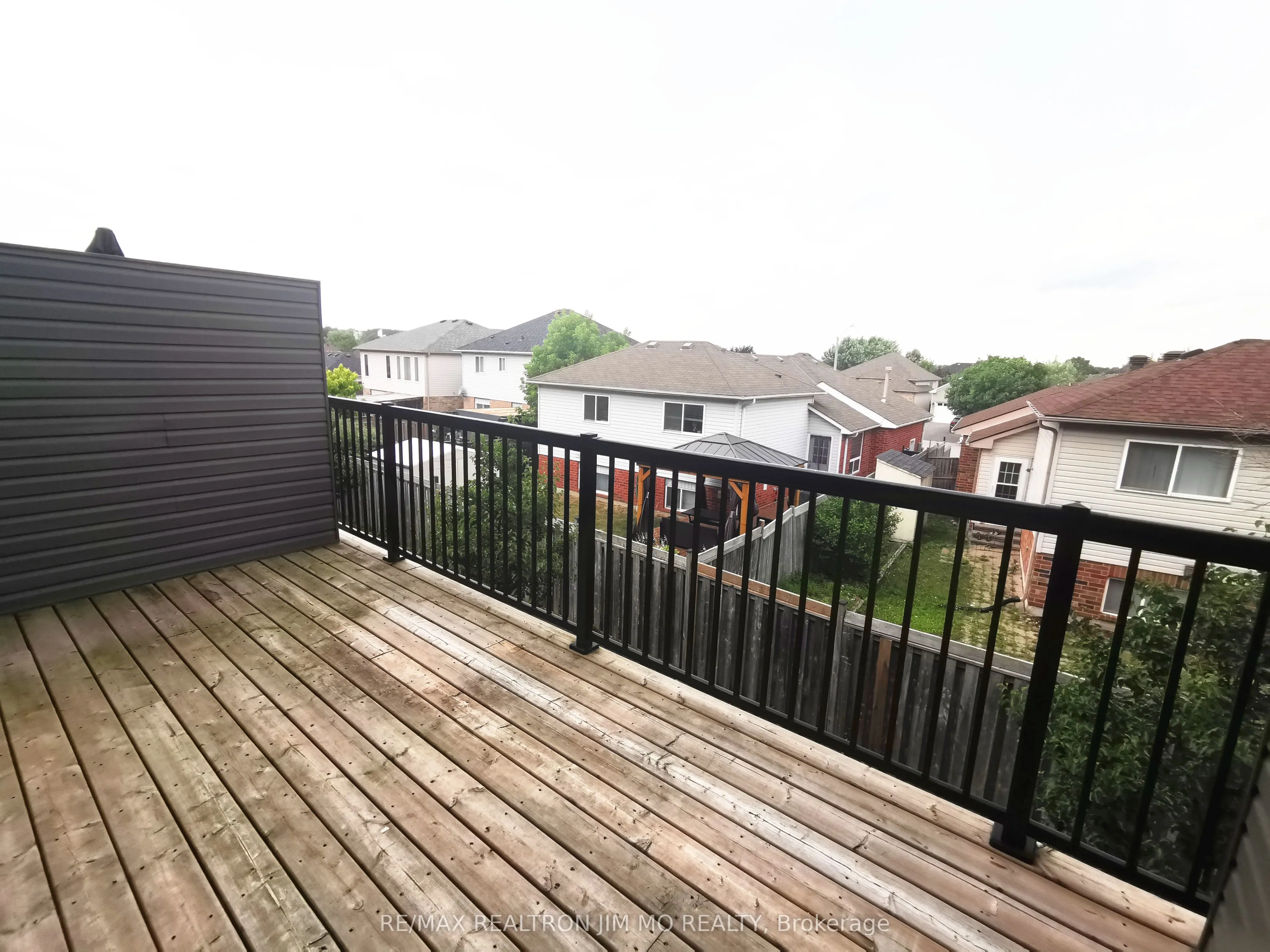 1 Leggott Avenue, #11