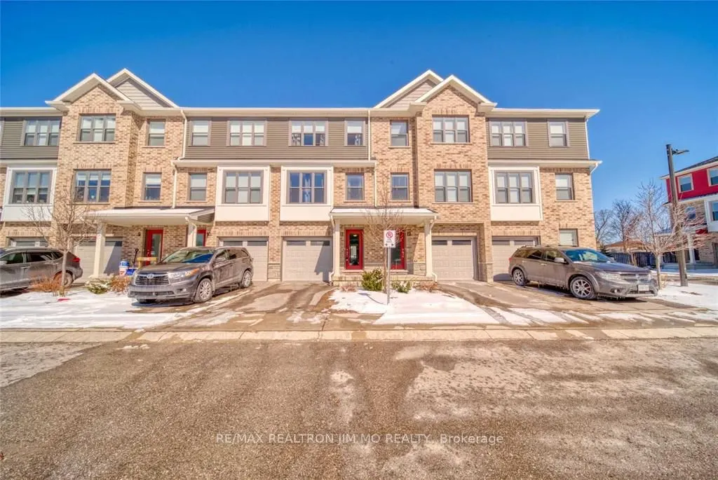 1 Leggott Avenue, #11