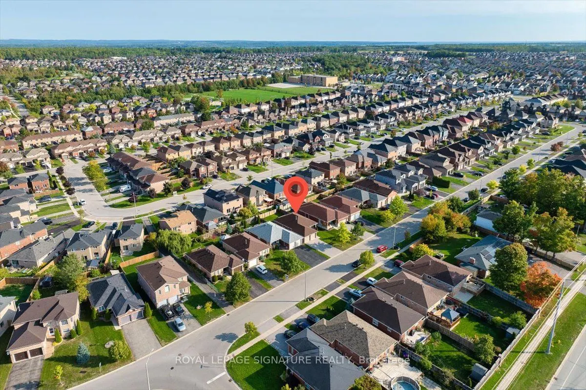 83 Sun King Crescent