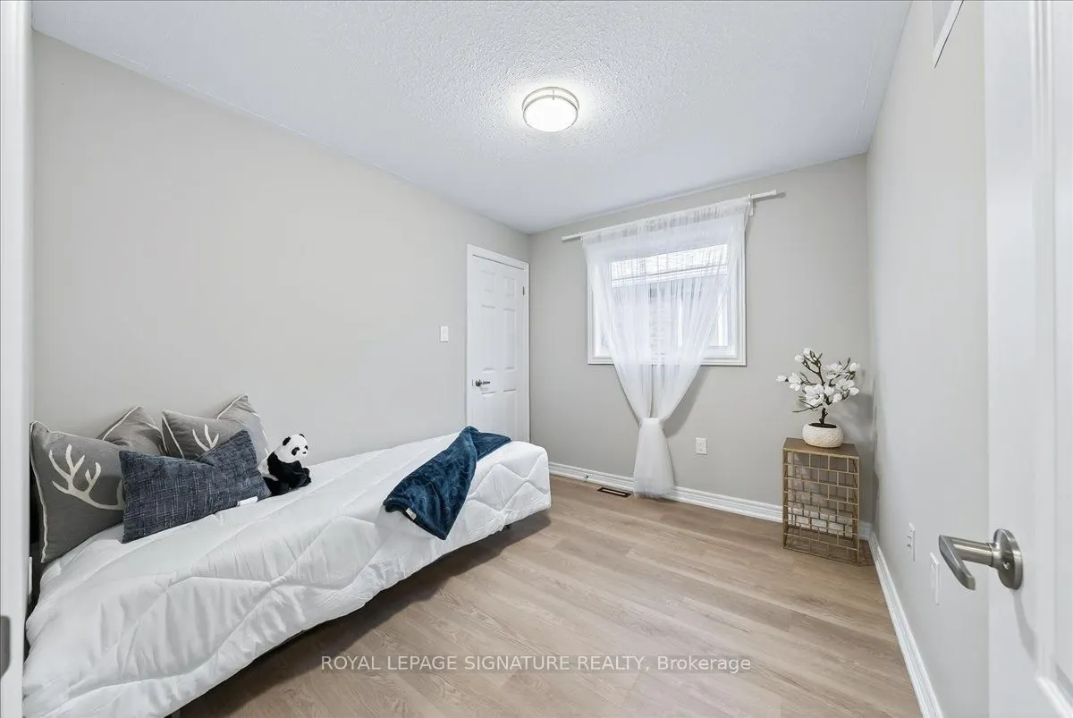 83 Sun King Crescent