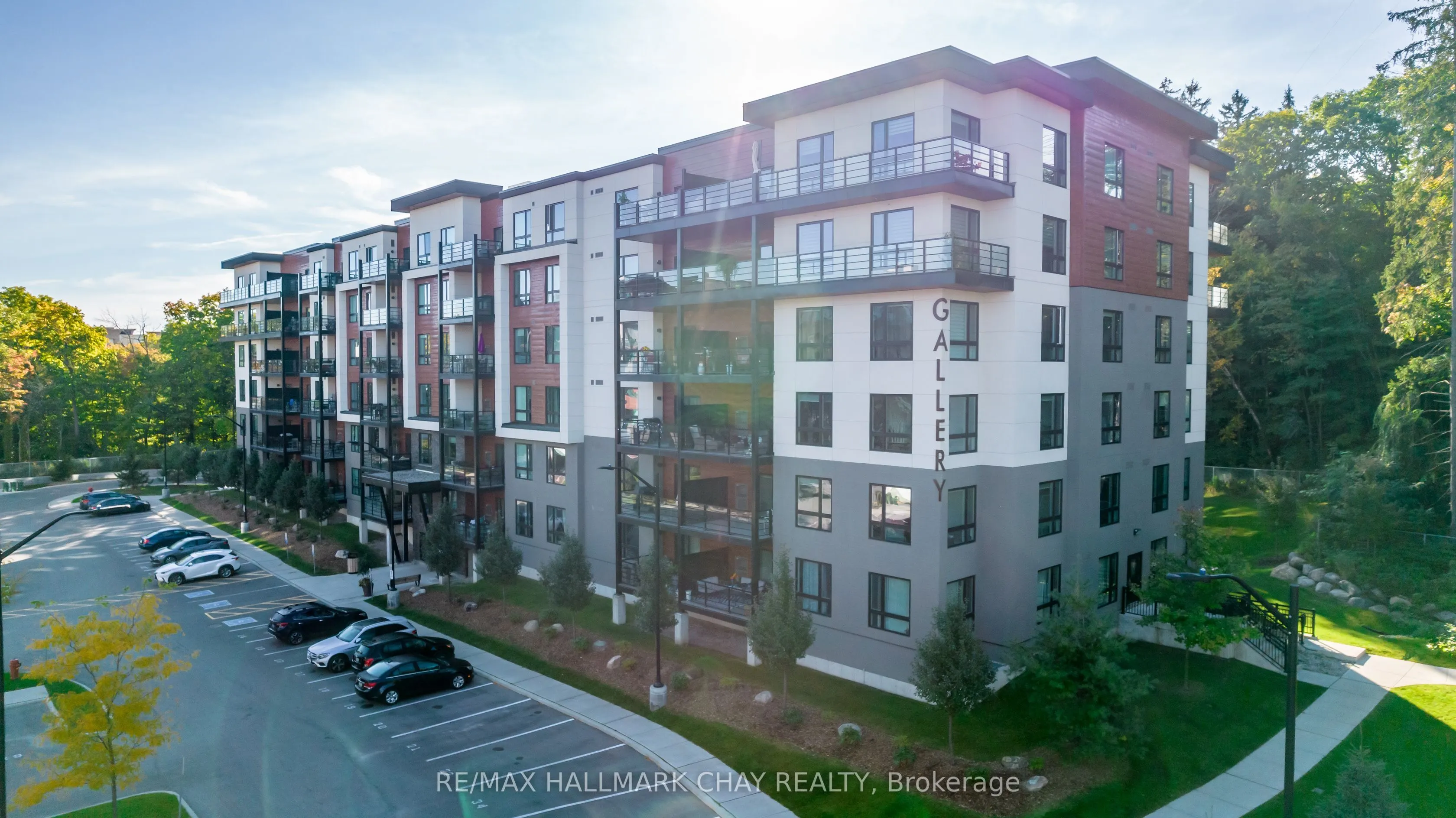 304 Essa Road, #607