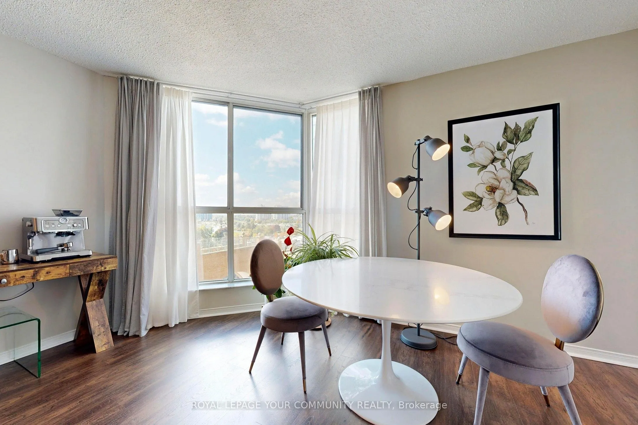150 Dunlop Street E, #504
