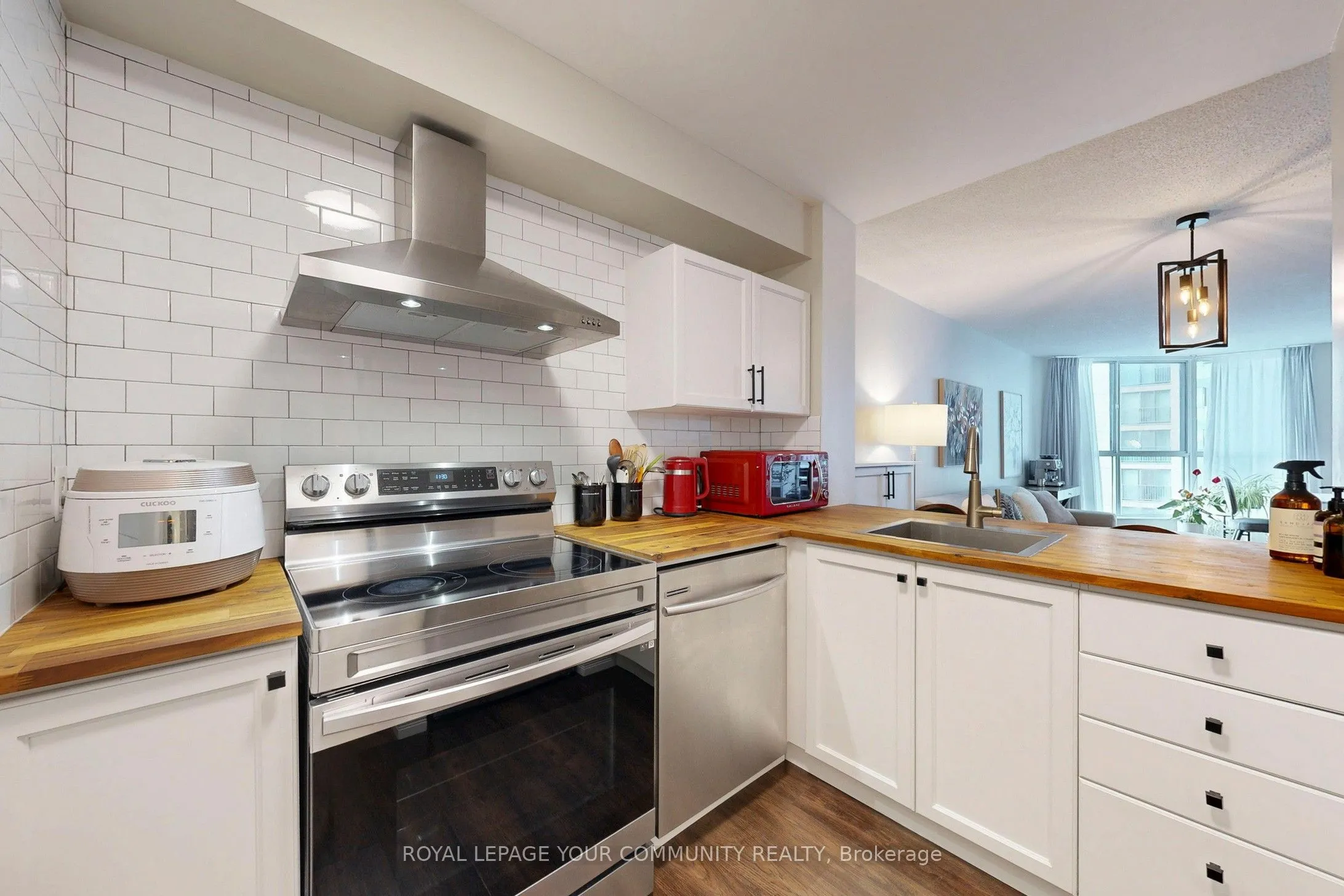 150 Dunlop Street E, #504