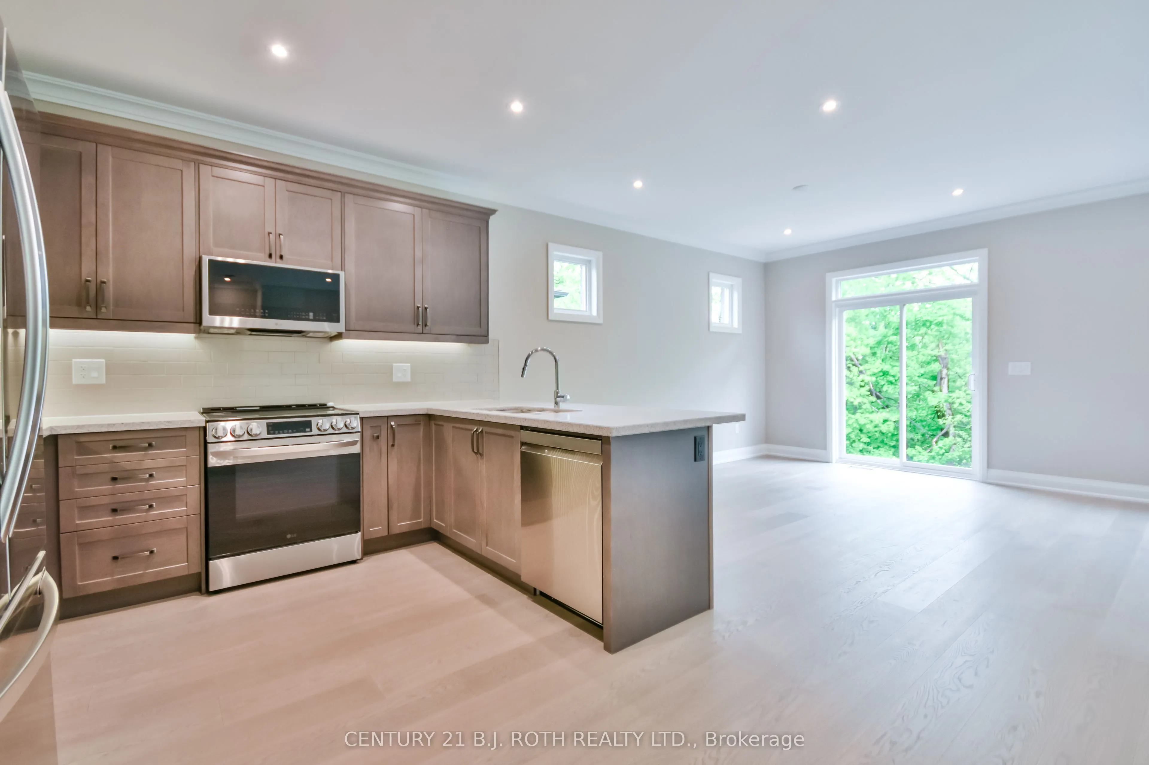 433 Russ Howard Drive