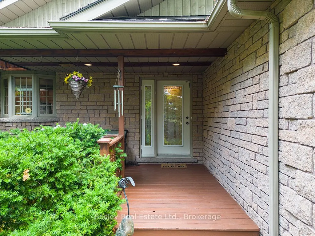 7496 Nottawasaga  36/37 Side Road E