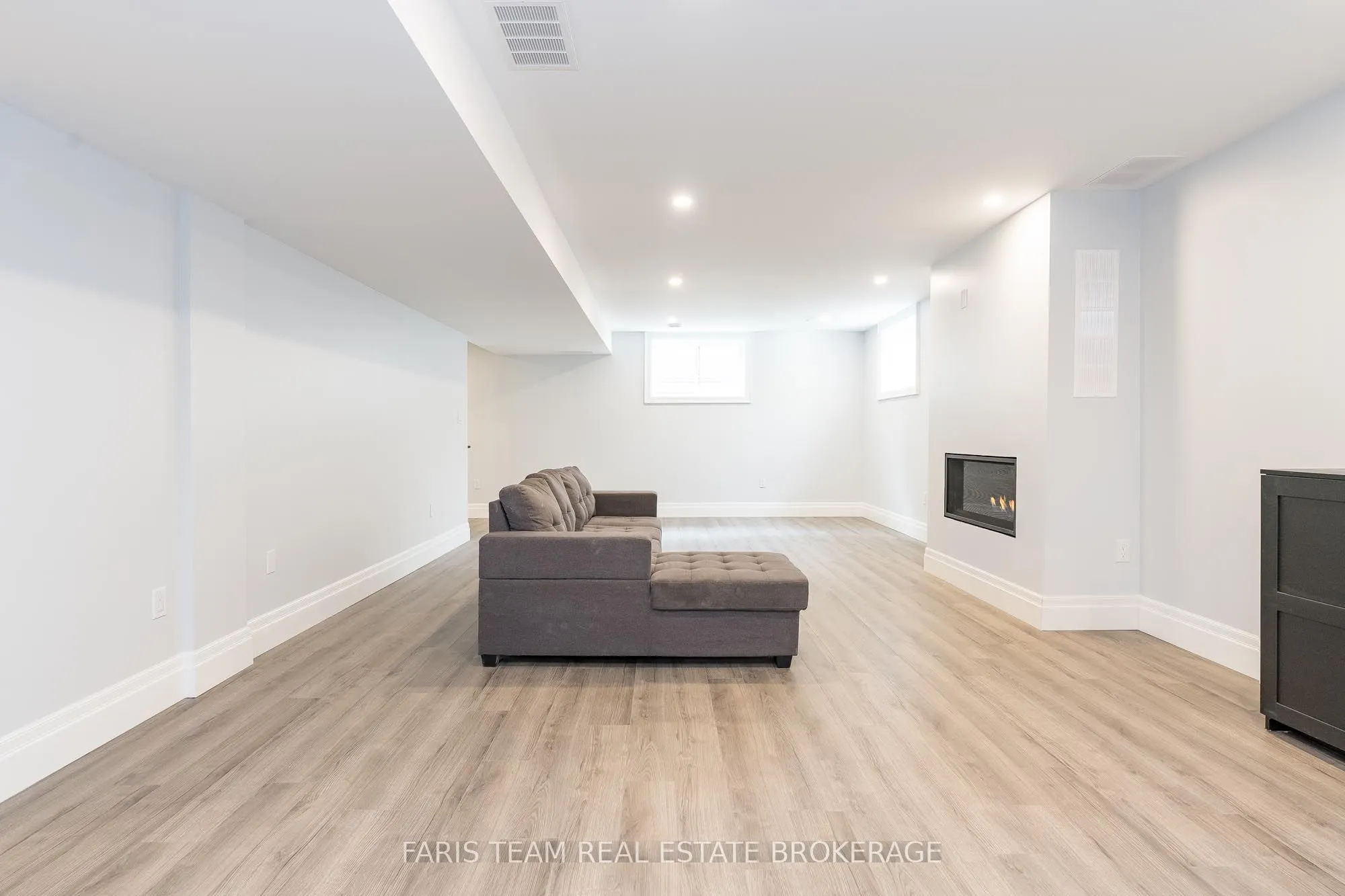 1532 Champlain Road