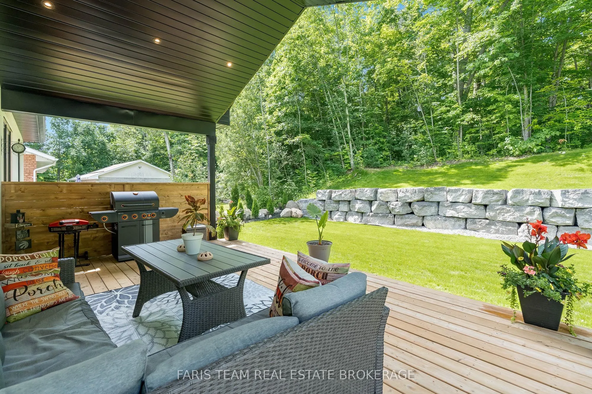 1532 Champlain Road