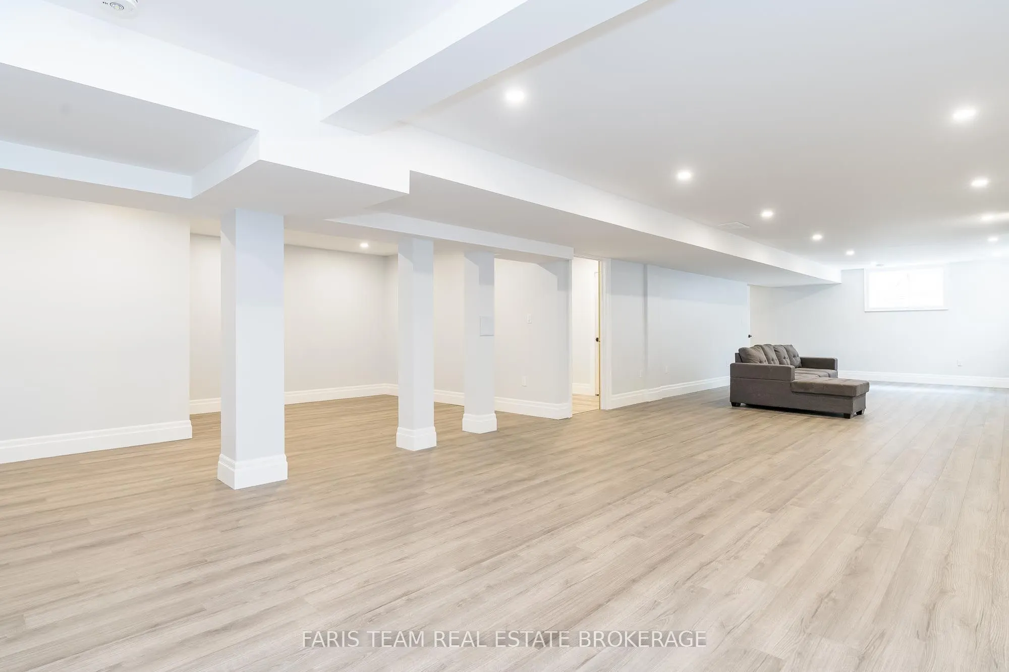 1532 Champlain Road