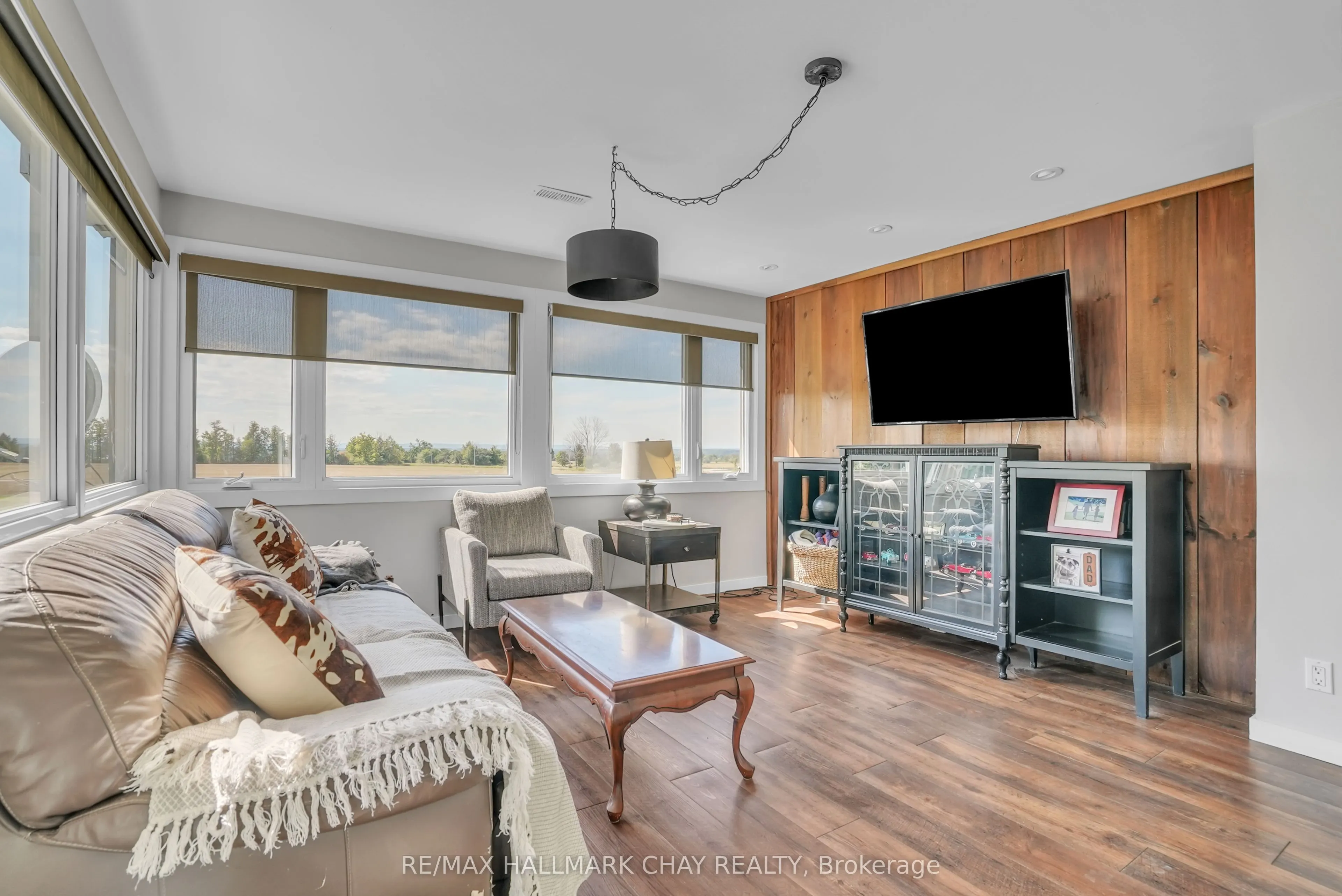 2473 RONALD Road