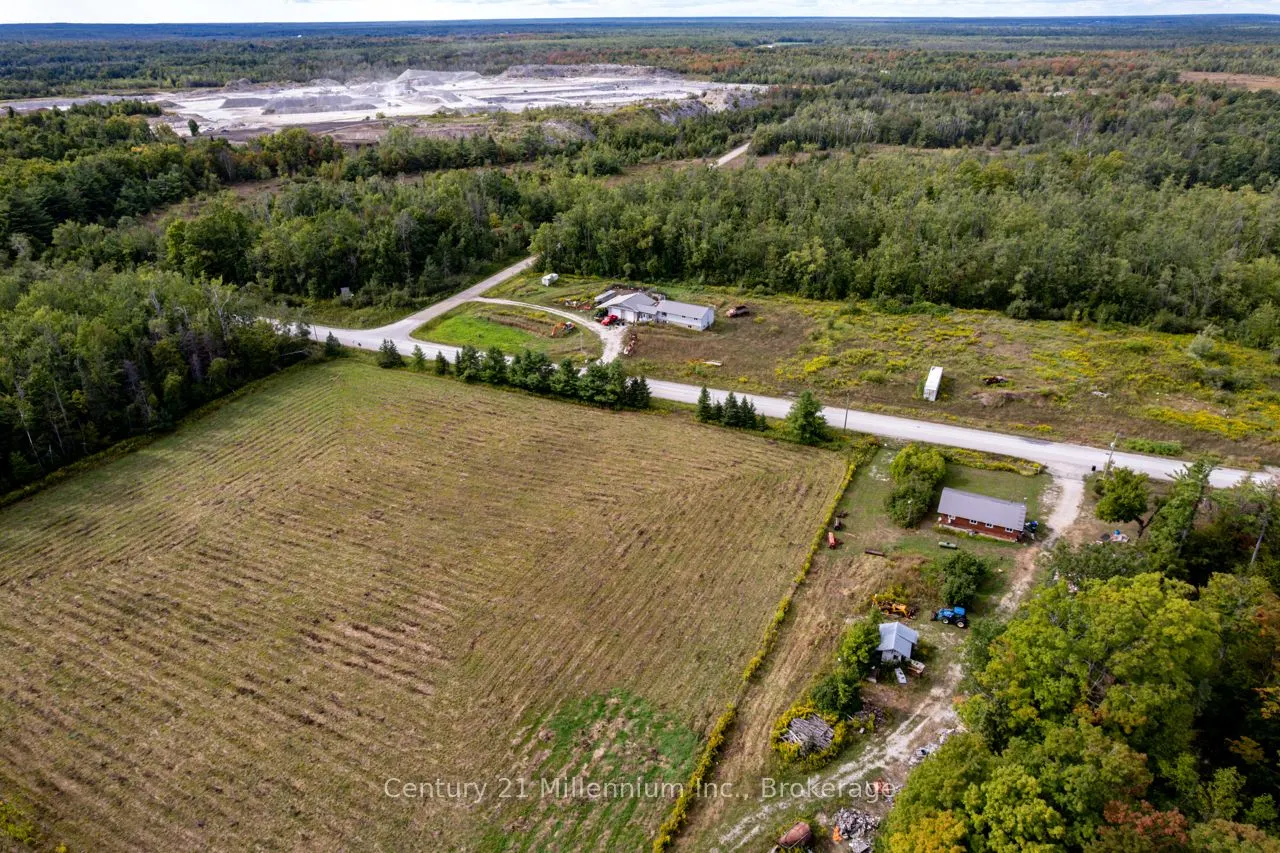 6989 Concession B-C Road