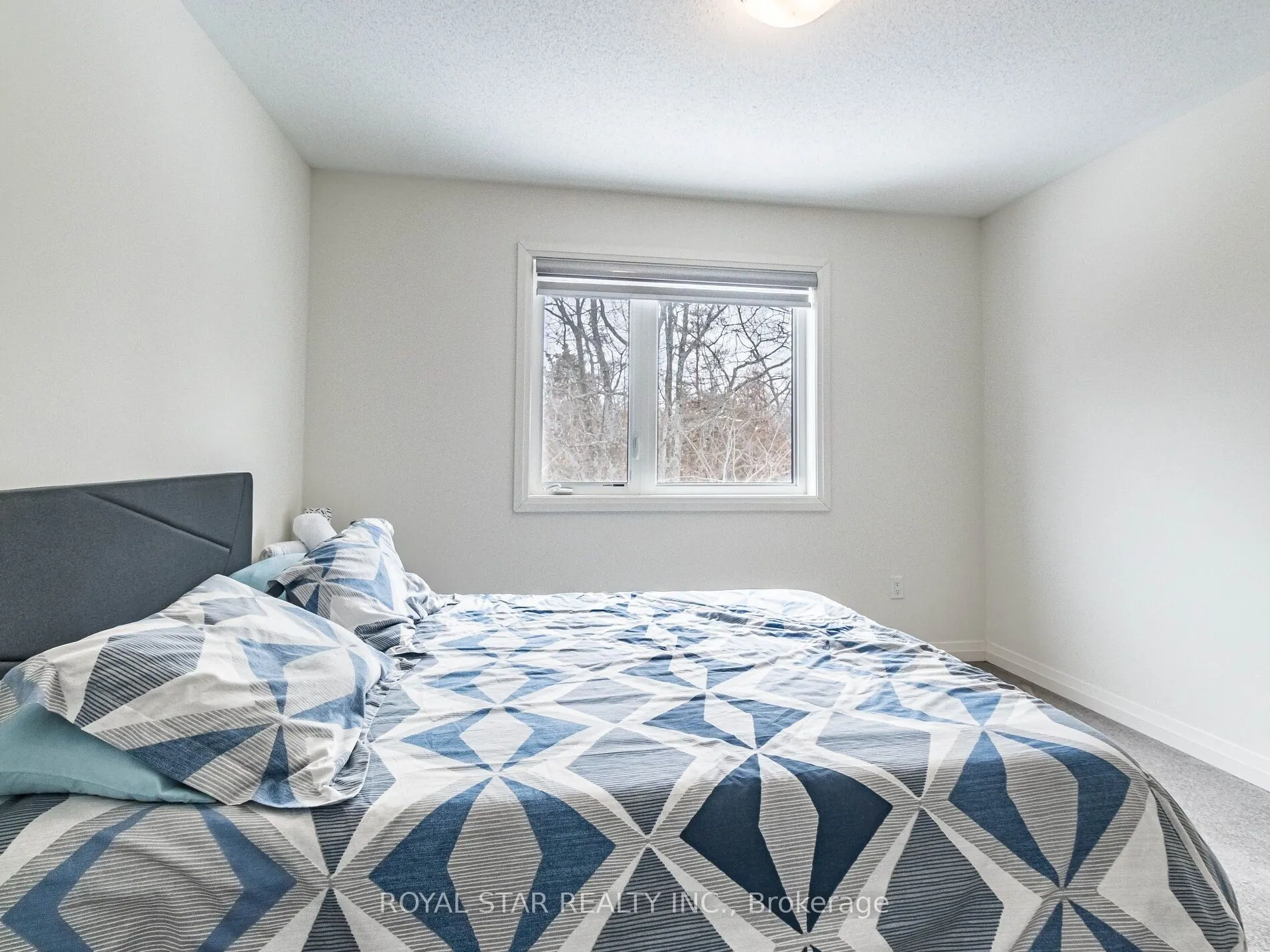 22 Lahey Crescent