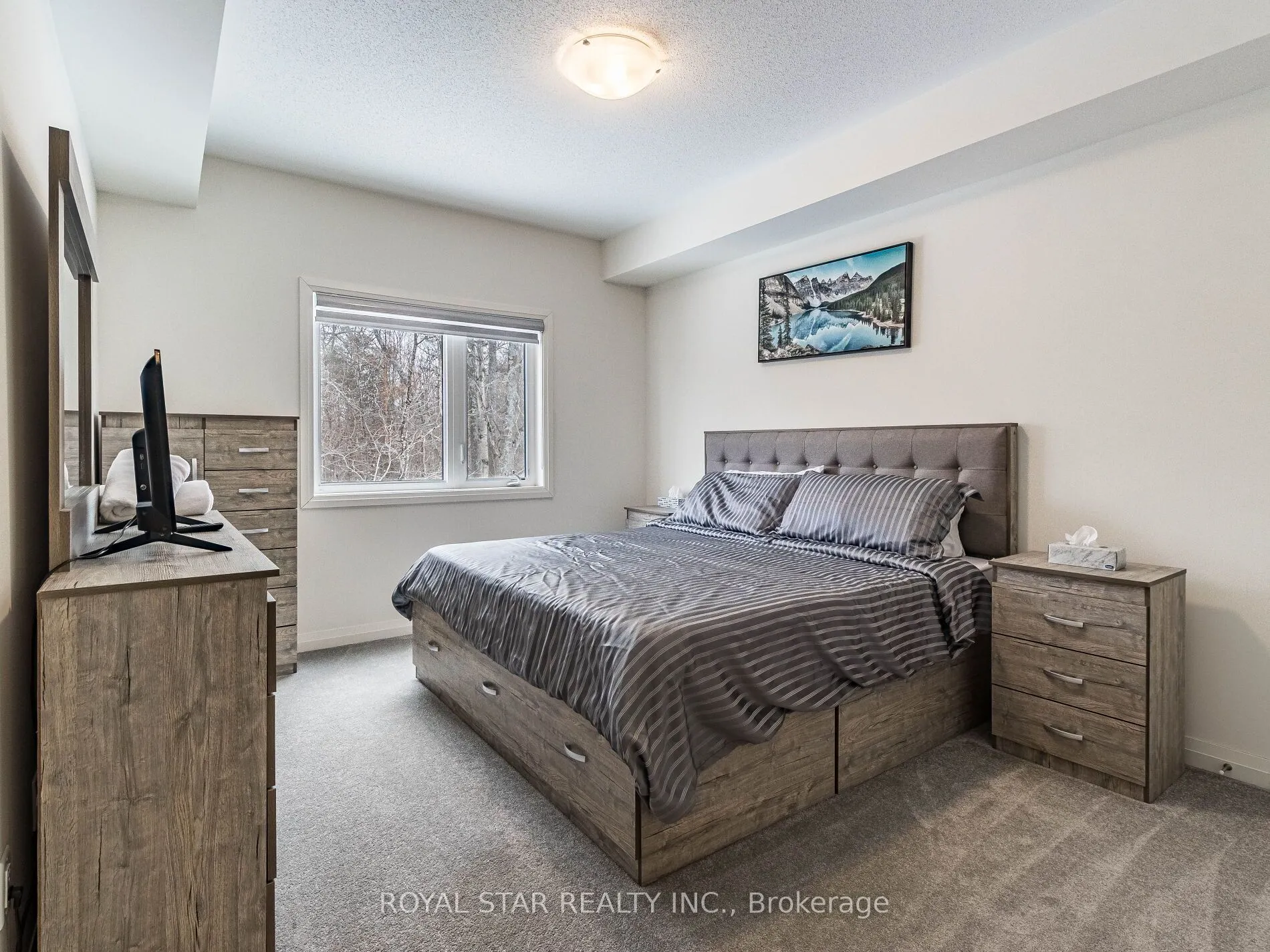 22 Lahey Crescent