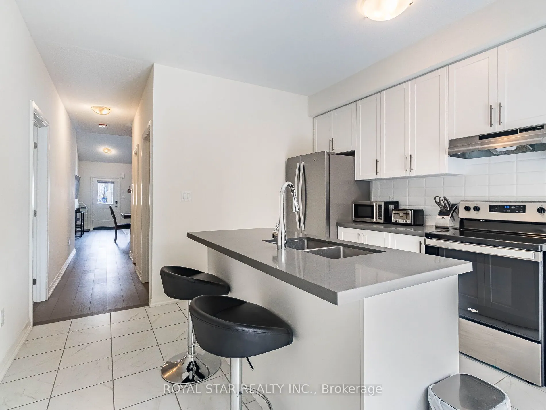 22 Lahey Crescent