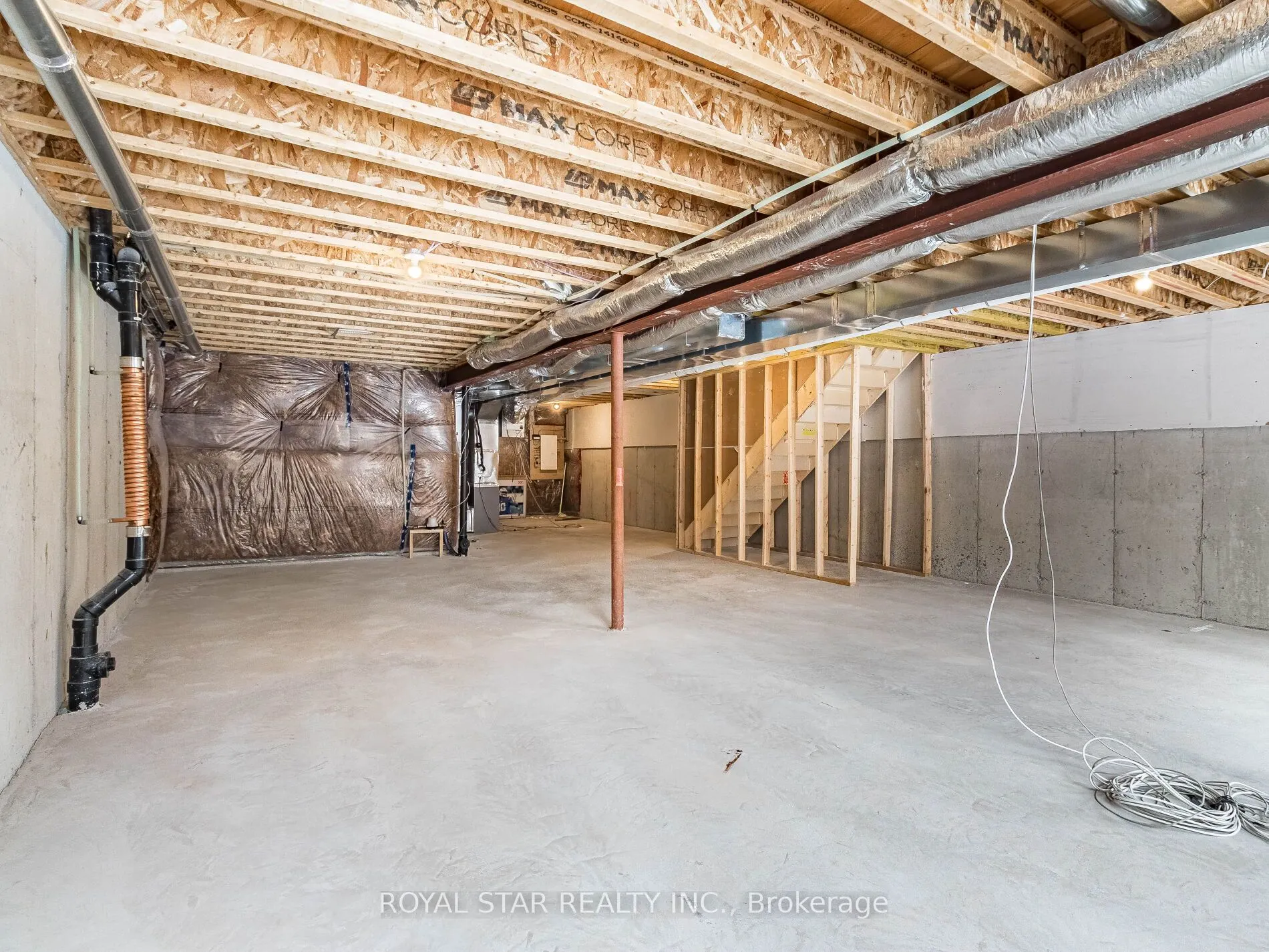 22 Lahey Crescent