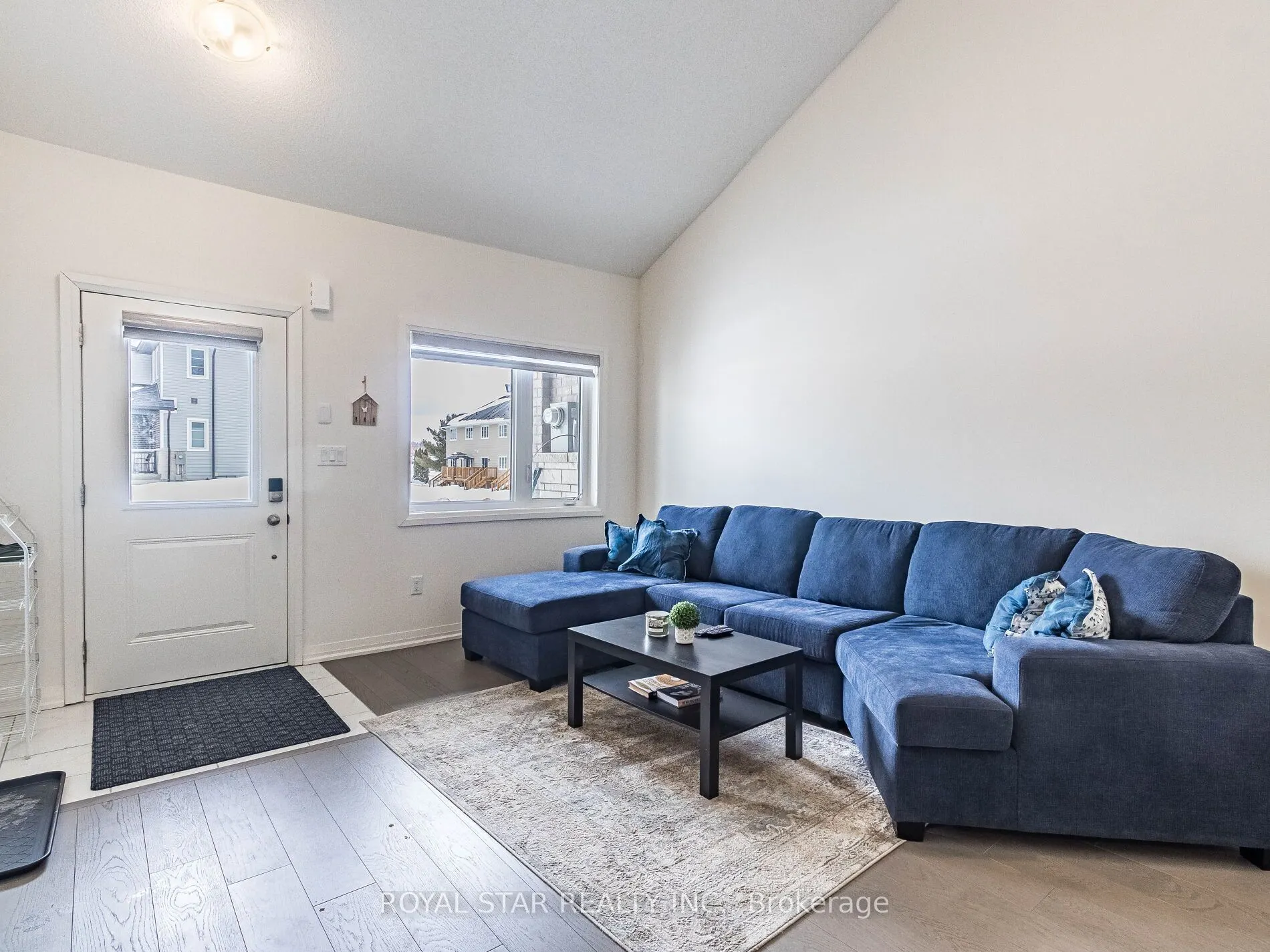 22 Lahey Crescent
