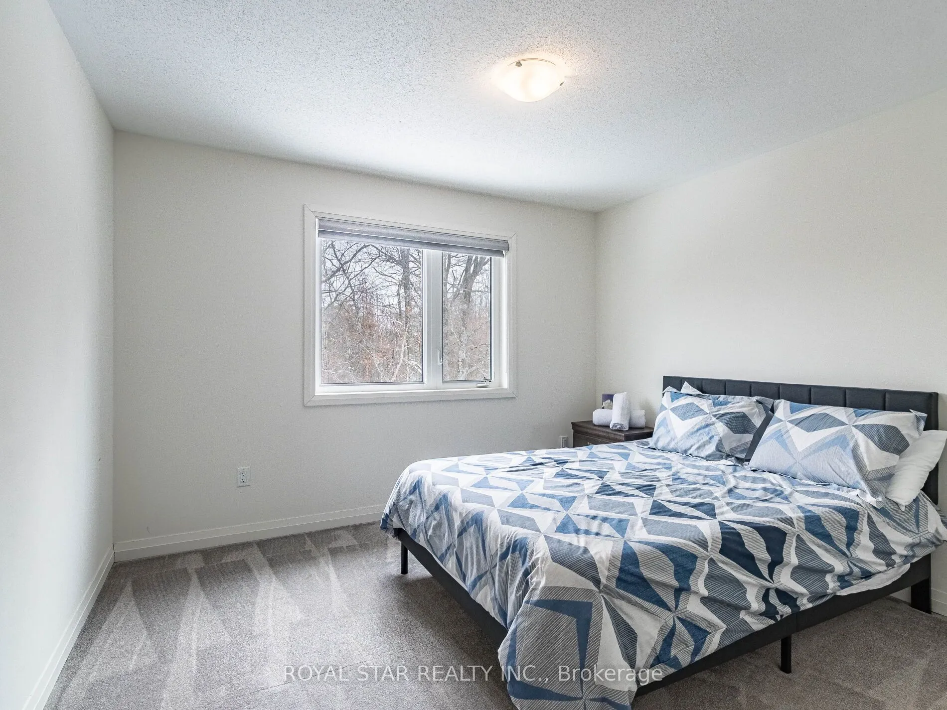 22 Lahey Crescent