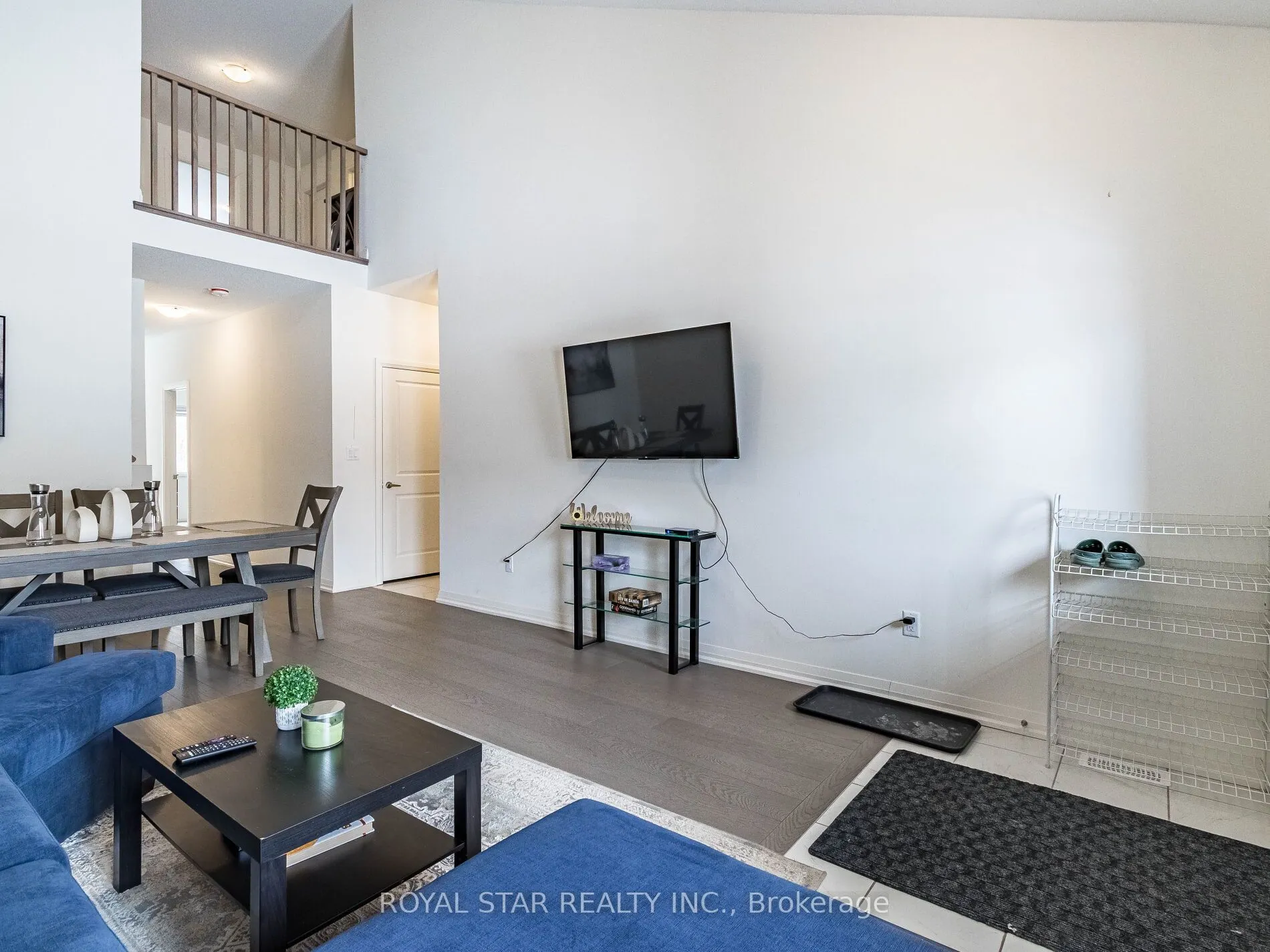 22 Lahey Crescent
