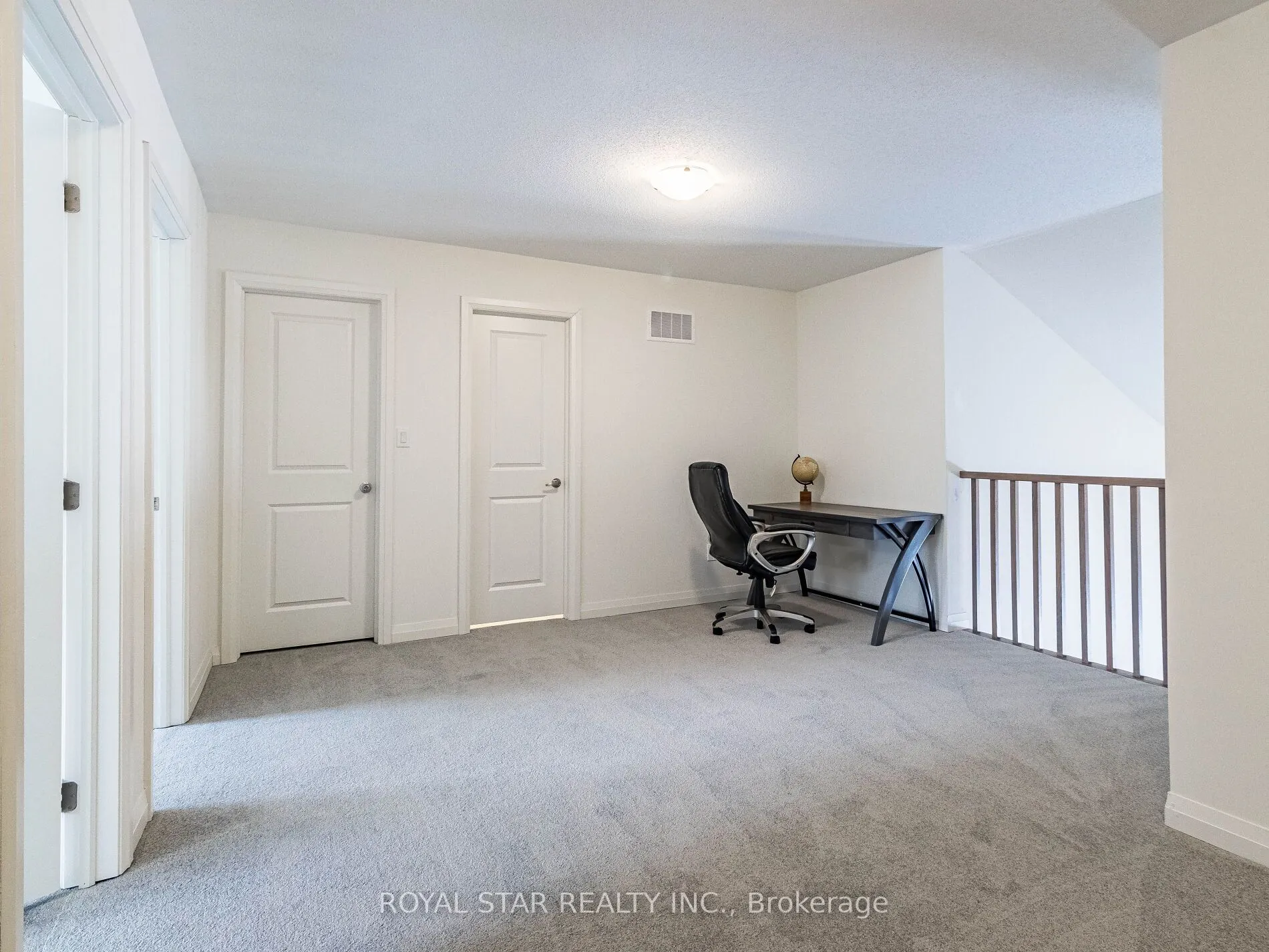 22 Lahey Crescent